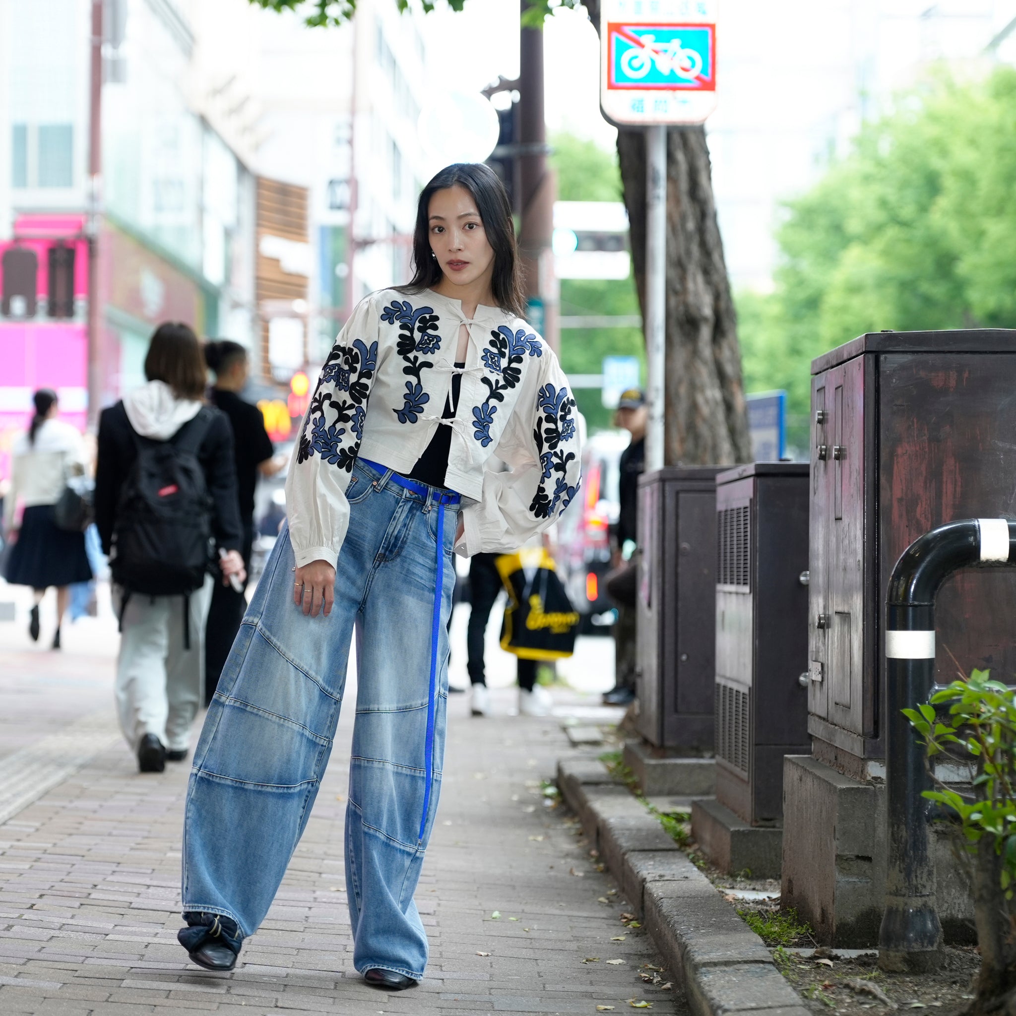26919_Blue Summer | BLUE SUMMER BARREL MID WAIST DENIM JEANS | Color:Blue Summer【ONE TEASPOON_ワンティースプーン】