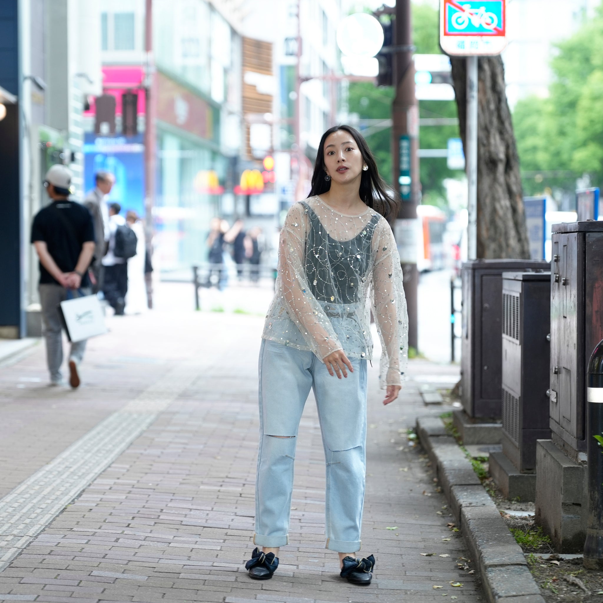 020151SN1_Ecru | SHINY SEQUIN EMBROIDERY TOP | Color:Ecru【SARA MALLIKA_サラマリカ】
