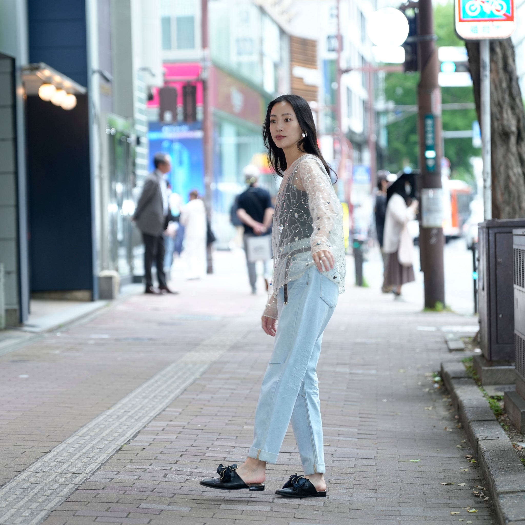 020151SN1_Ecru | SHINY SEQUIN EMBROIDERY TOP | Color:Ecru【SARA MALLIKA_サラマリカ】