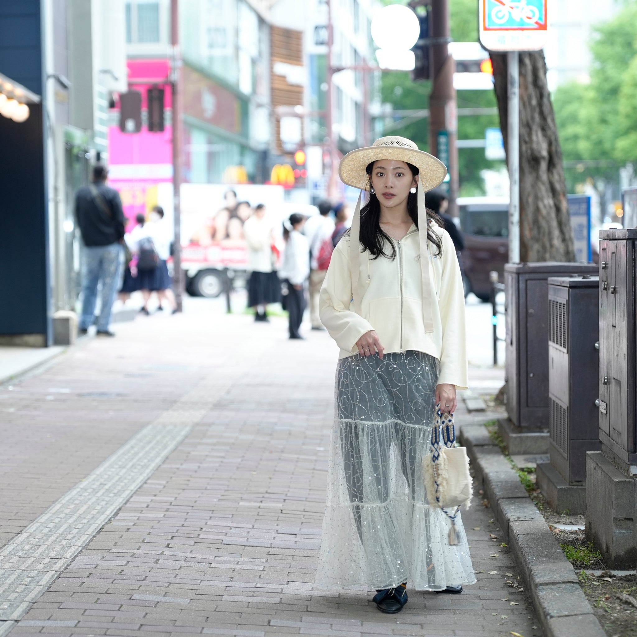 020351SN2_Ecru | SHINY SEQUIN EMBROIDERY SKIRT | Color:Ecru【SARA MALLIKA_サラマリカ】