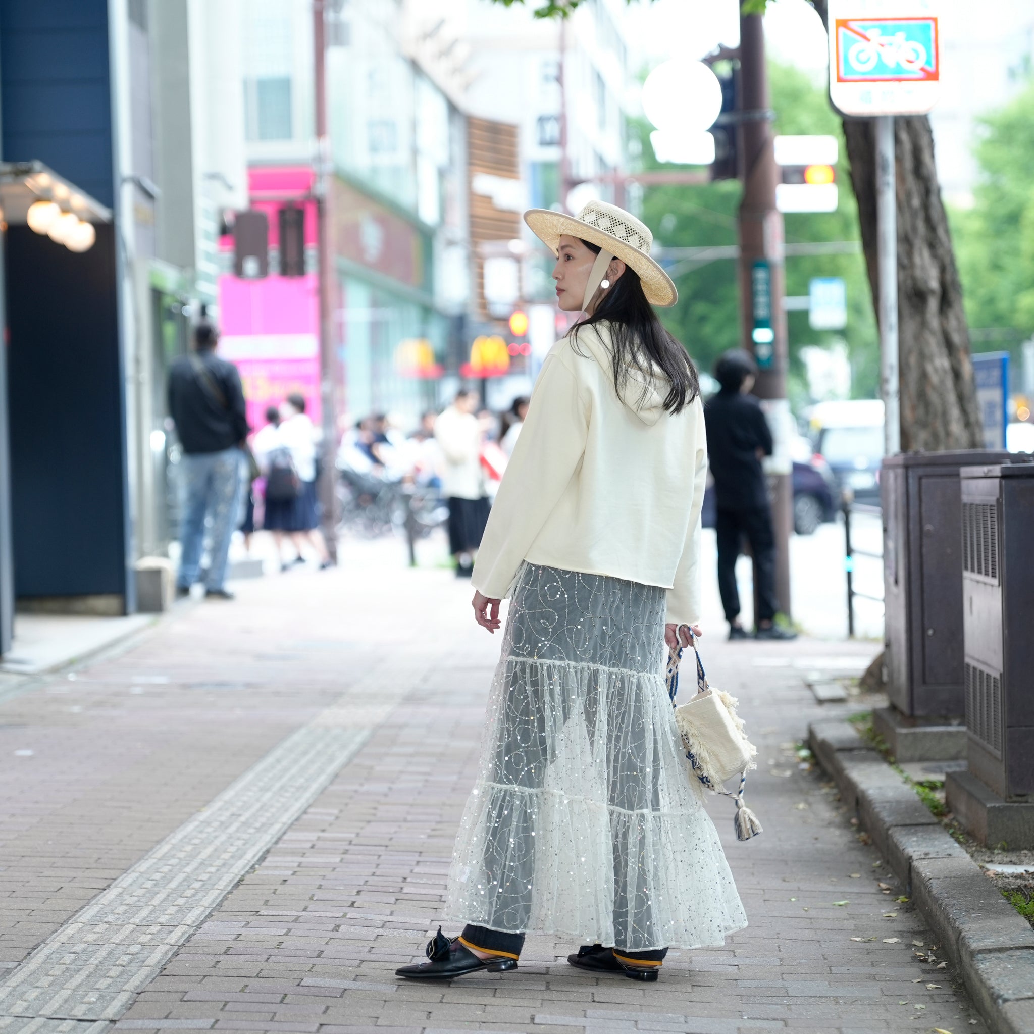 022042SR1_ECRU | TASSEL LANTERN BAG | Color:Ecru【SARA MALLIKA_サラマリカ】【ネコポス選択可能】