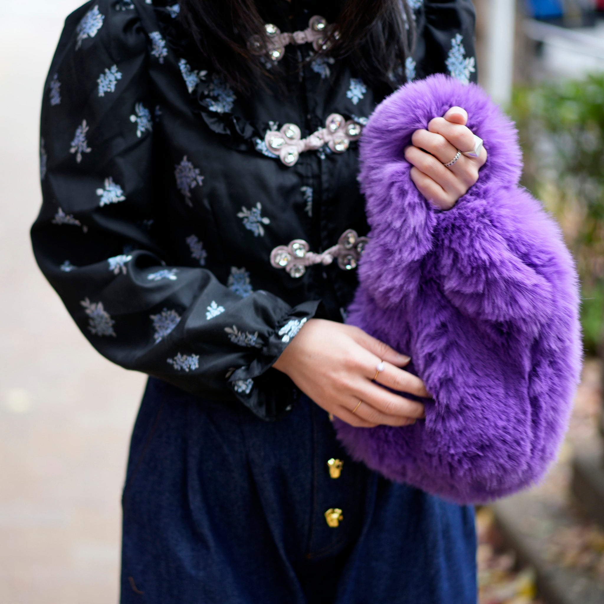 MW5WBG11X_PURPLE | MONE POUCH | Color:Purple【MOLLIOLLI_モリオリ】