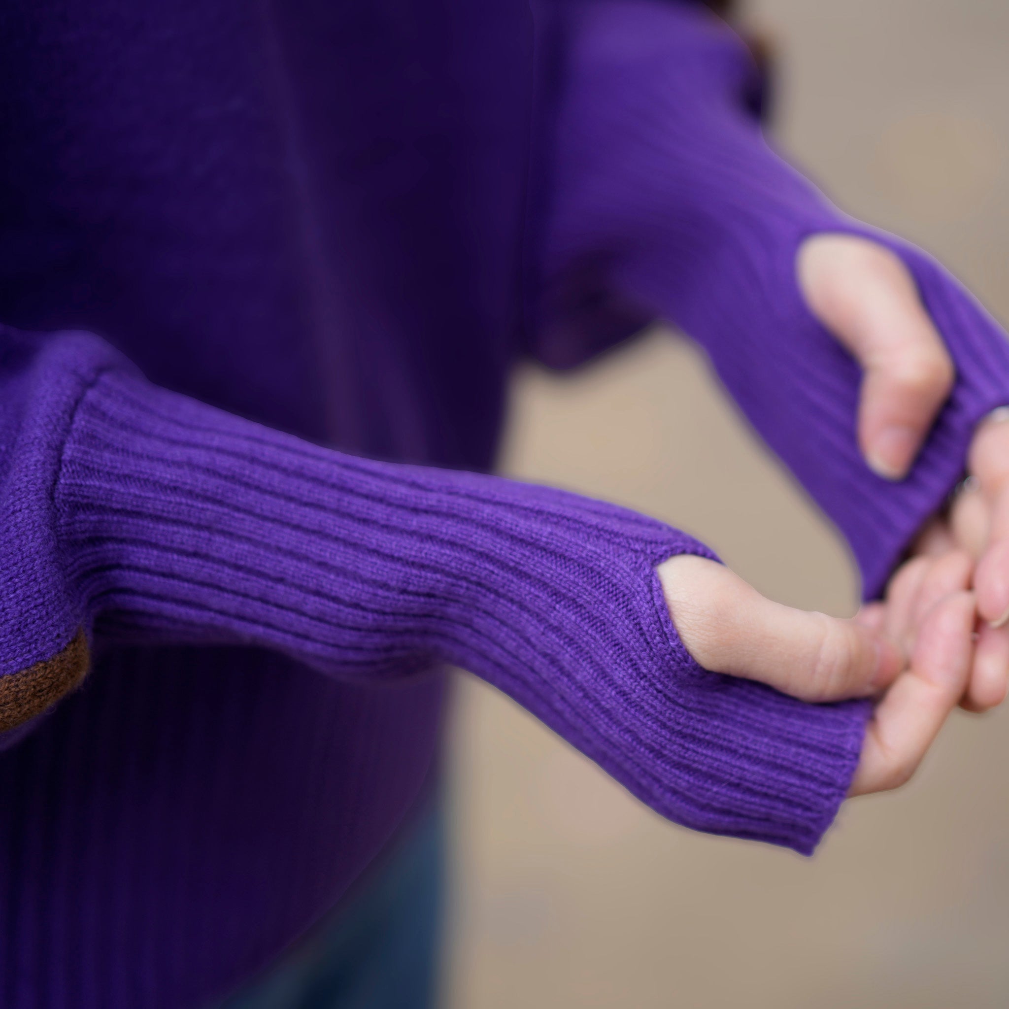 Sleeve line knit – Purple | WHYTO