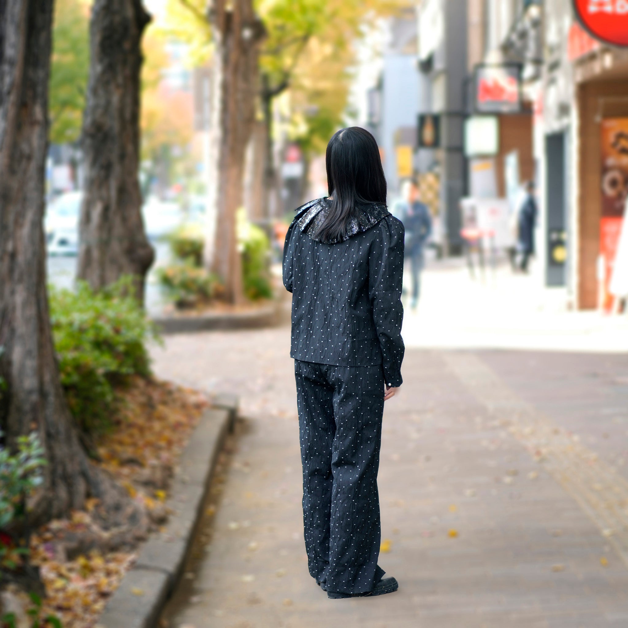 30SJ03BL1231BLK | Waltz Sequin Collar Blouse【SISTER JANE_シスタージェーン】