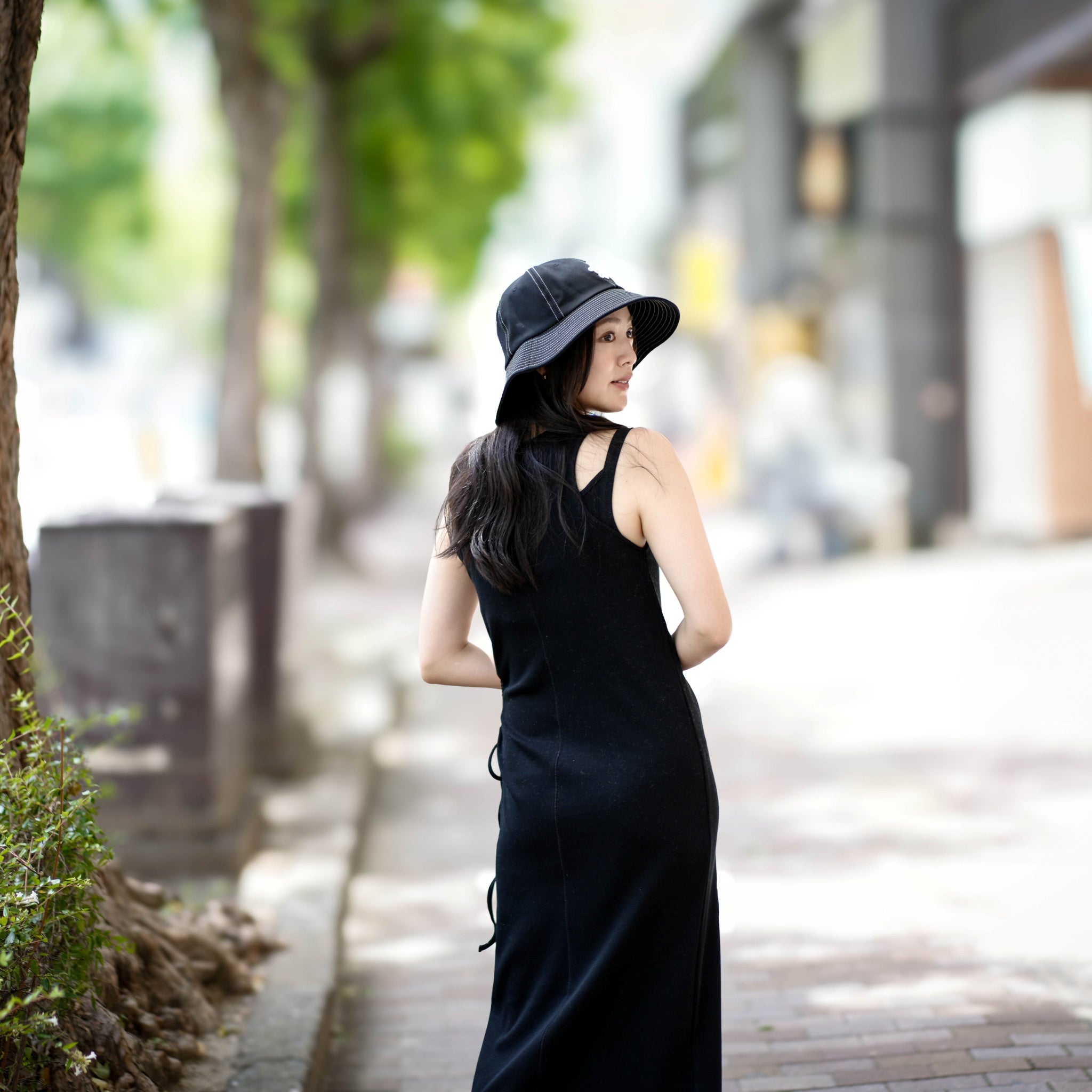 Stretch RIB Art Dress – Black | AMBERGLEAM