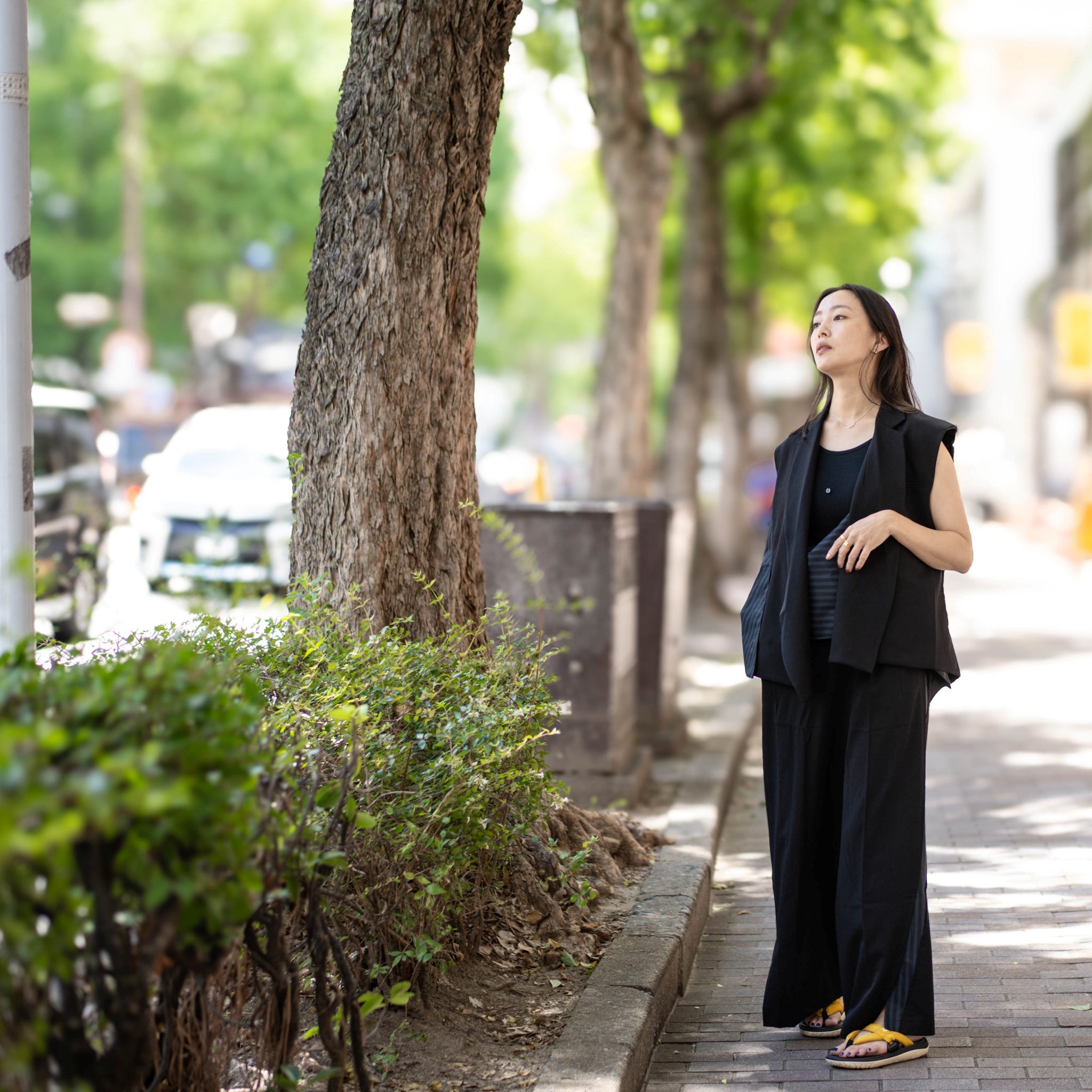 SNS24-RE-C01 | SeRE:ETA asymmetrical vest - BLACK 【SEIVSON_セイブソン】