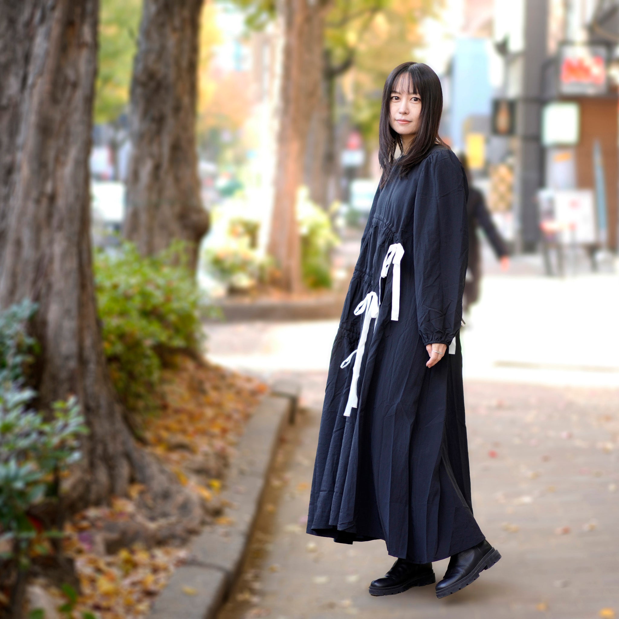 31GH00DRG931BLK | Campbell Ruched Midi Dress | Color:Black【GHOSPELL_ゴスペル】