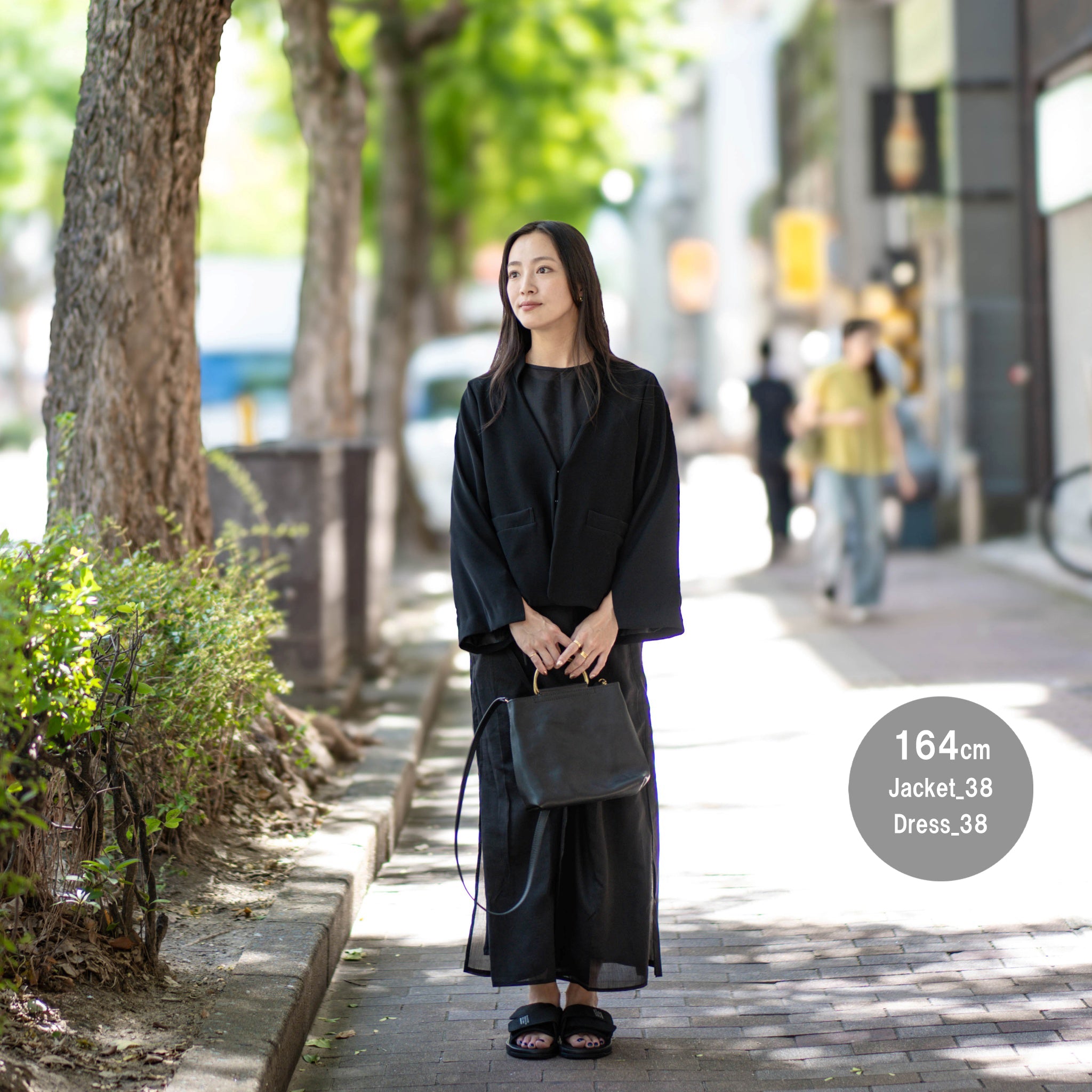SLIT SLEEVE JACKET – BLACK | WHYTO