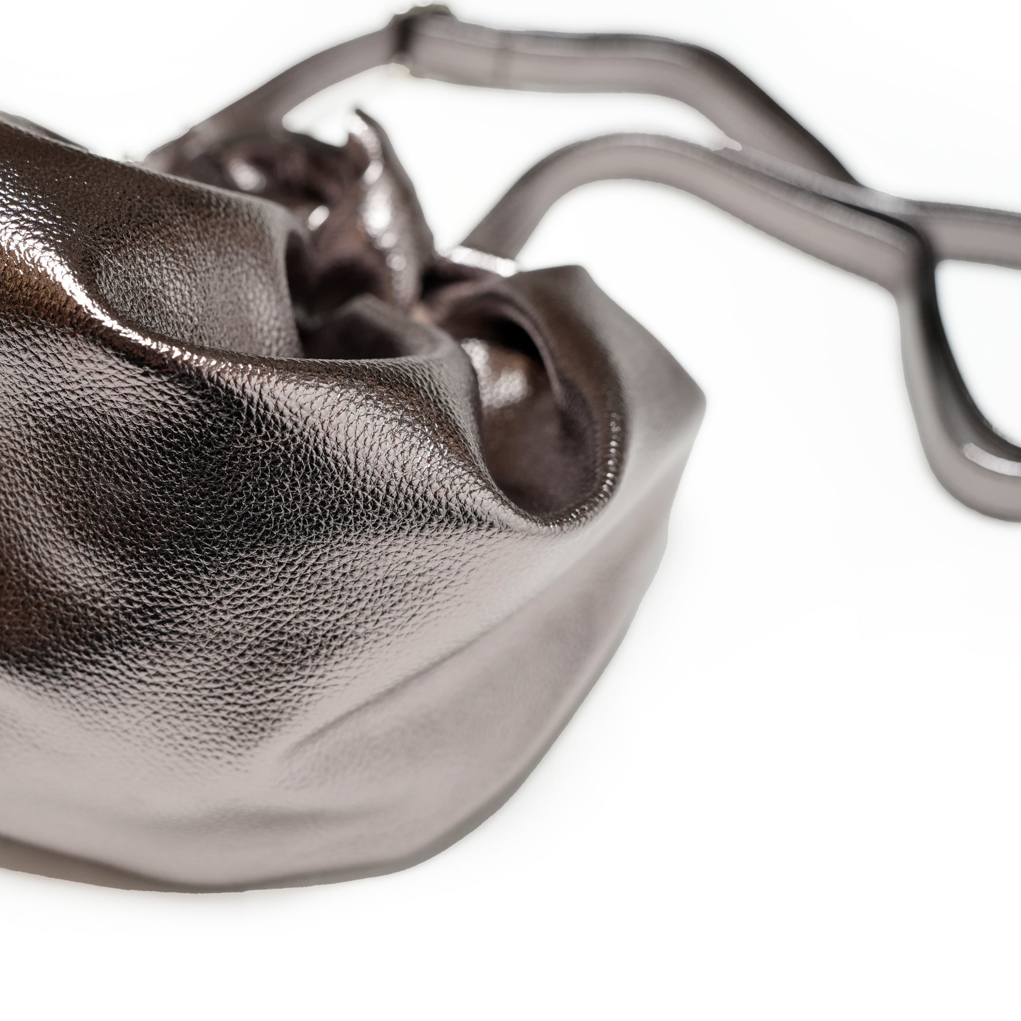 H-284_METALLIC GRAY | Croissant Shoulder Leather Mini | Color:Metallic Gray【HELOYSE_エロイーズ】