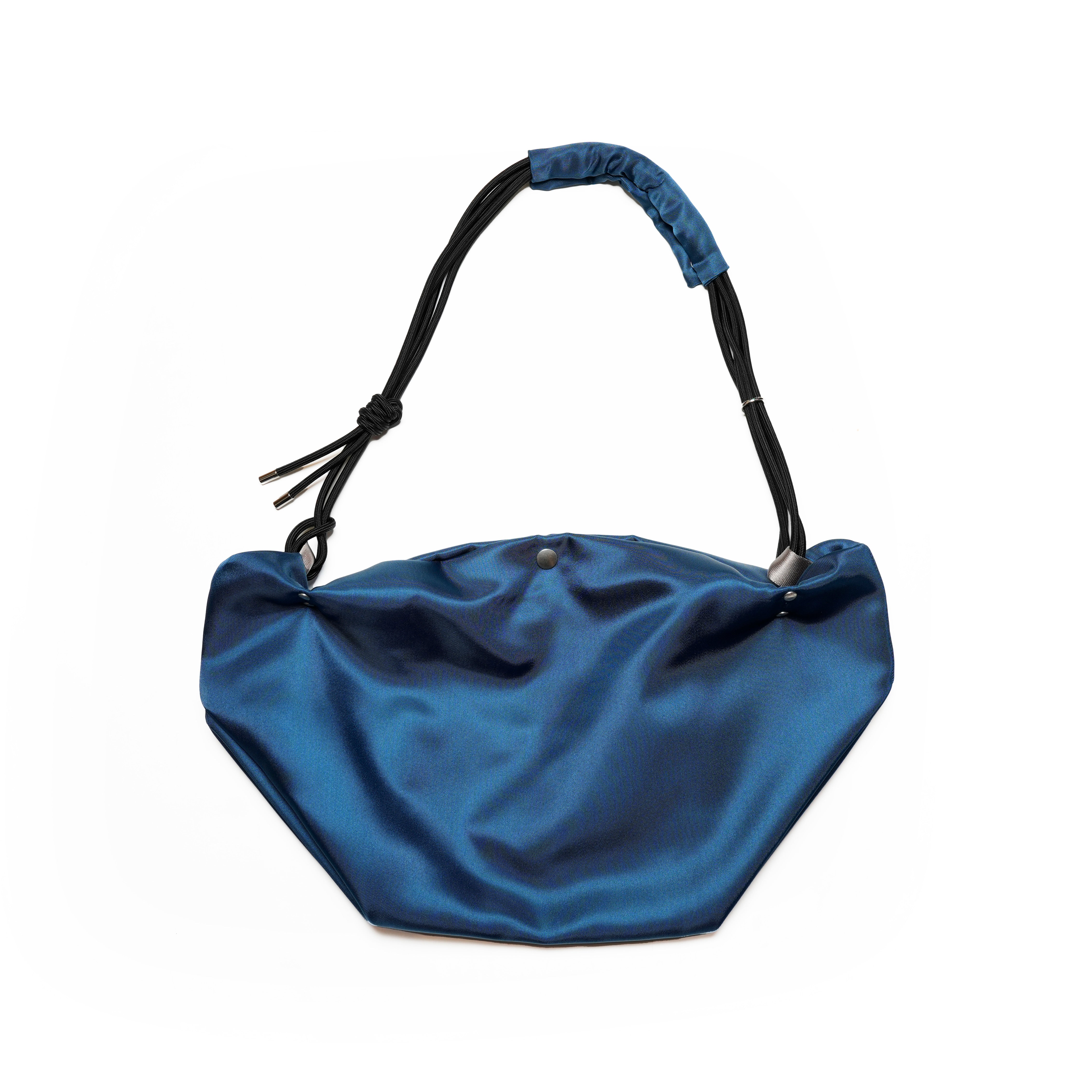 FB007 | ナイロン2WAYショルダー – Black / Blue | FULAT