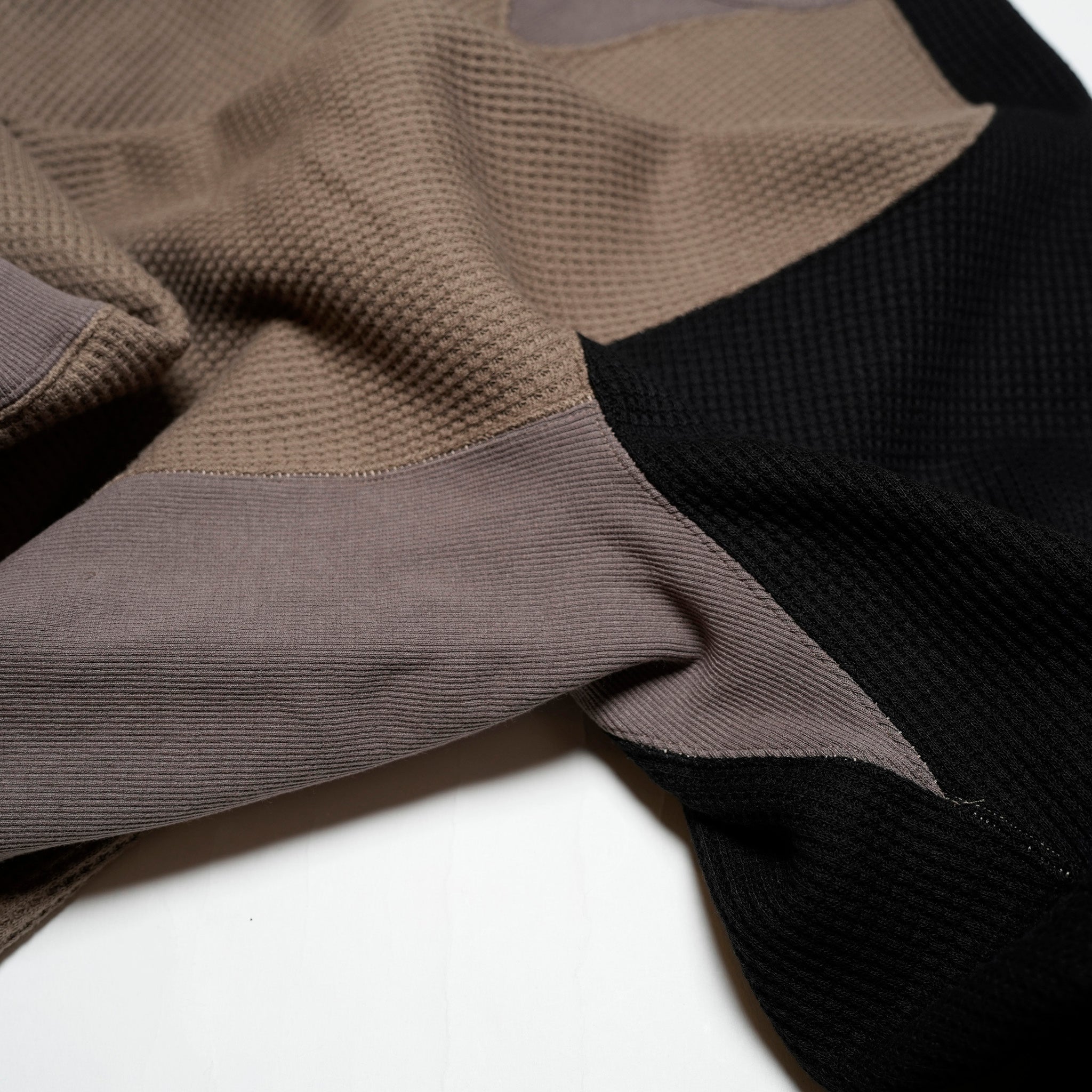 極暖freedom sweat – *Pink / Brown*Mocha brown / Black | IMPRESTORE | NASNGWAM