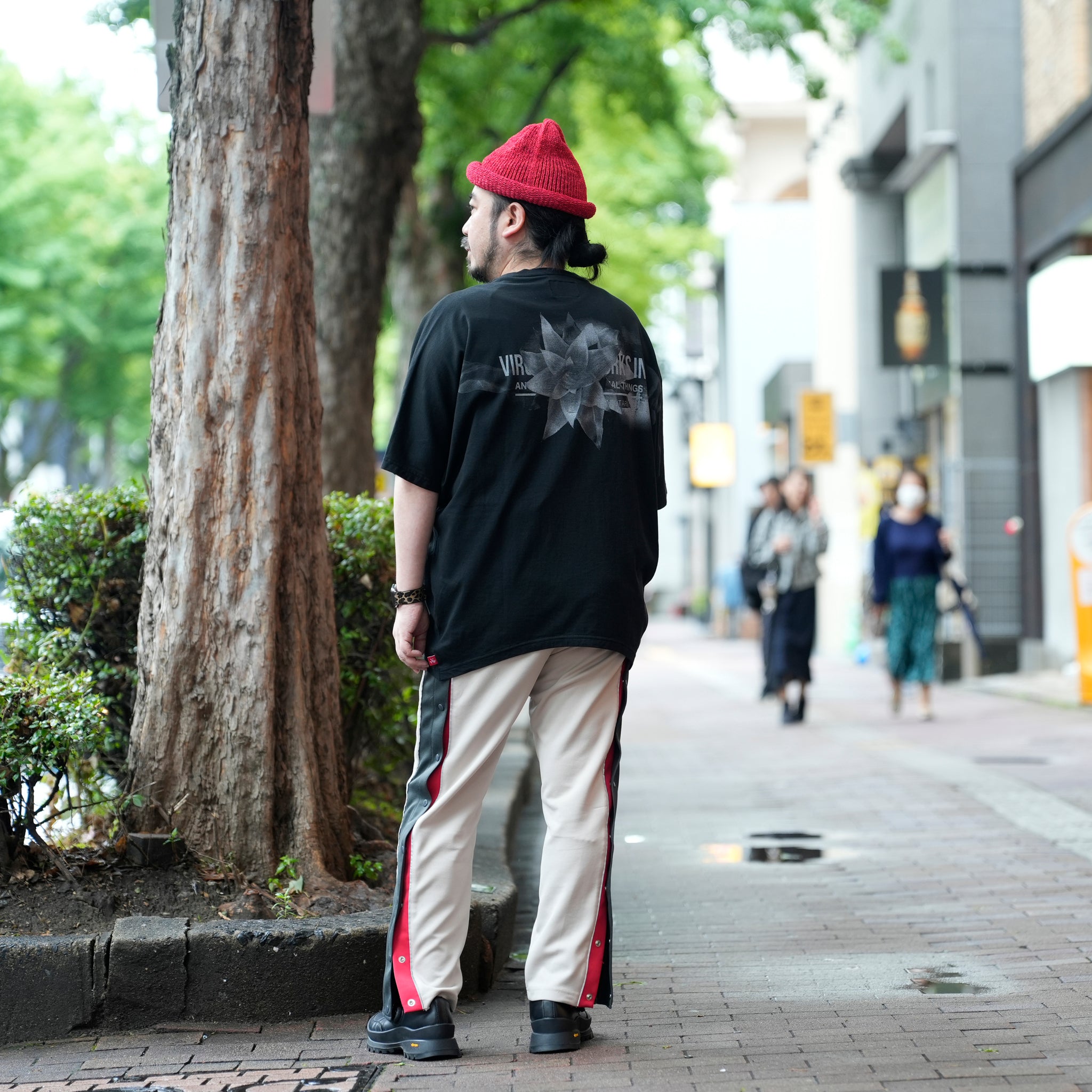 VG-CUT-504 | Bewitching dolman | Color:White【VIRGOwearworks_ヴァルゴウェアワークス】