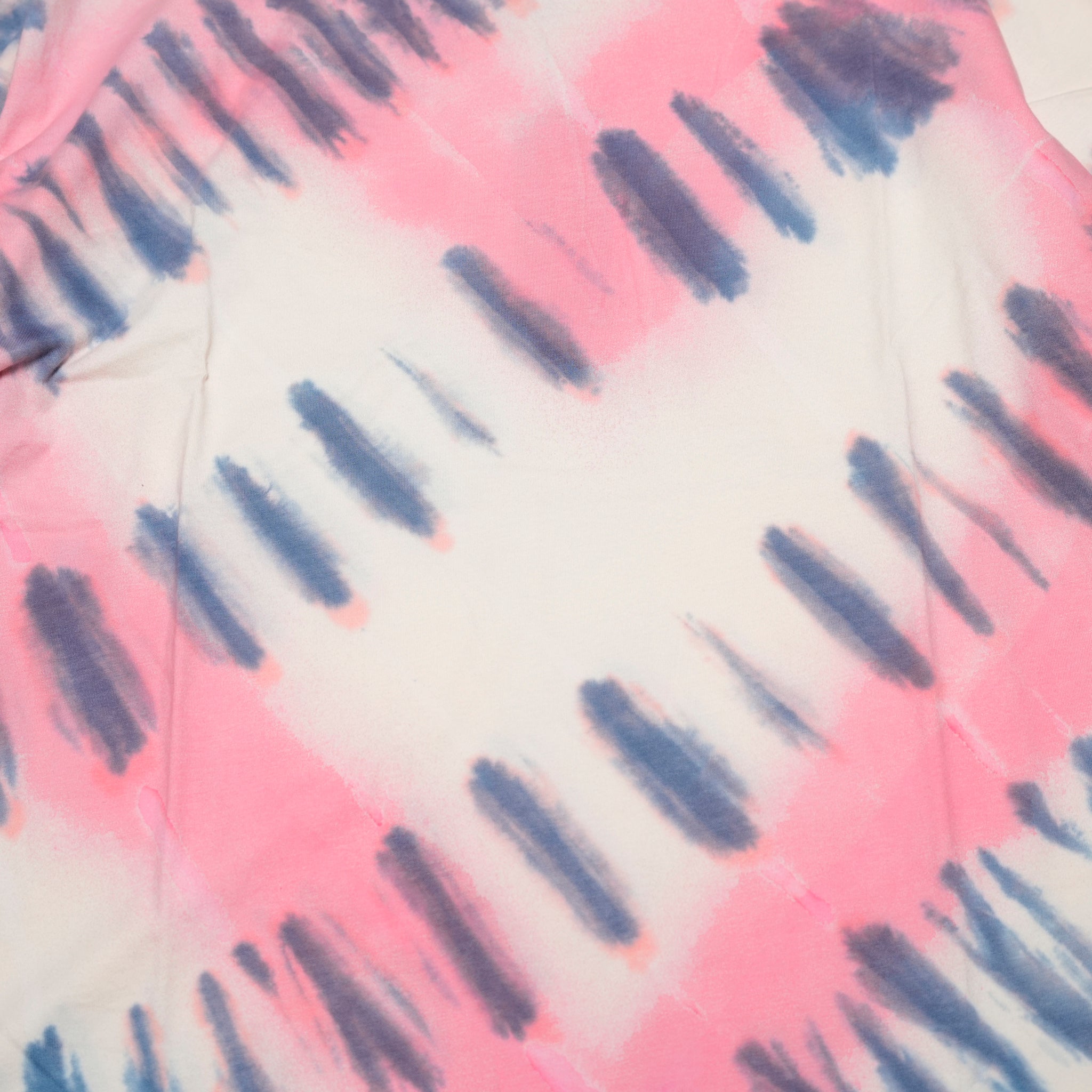 26685_TIE DYE | Hand Sprayed Heart Kobe Tee | Color:Tie Dye【ONE TEASPOON_ワンティースプーン】【archive】