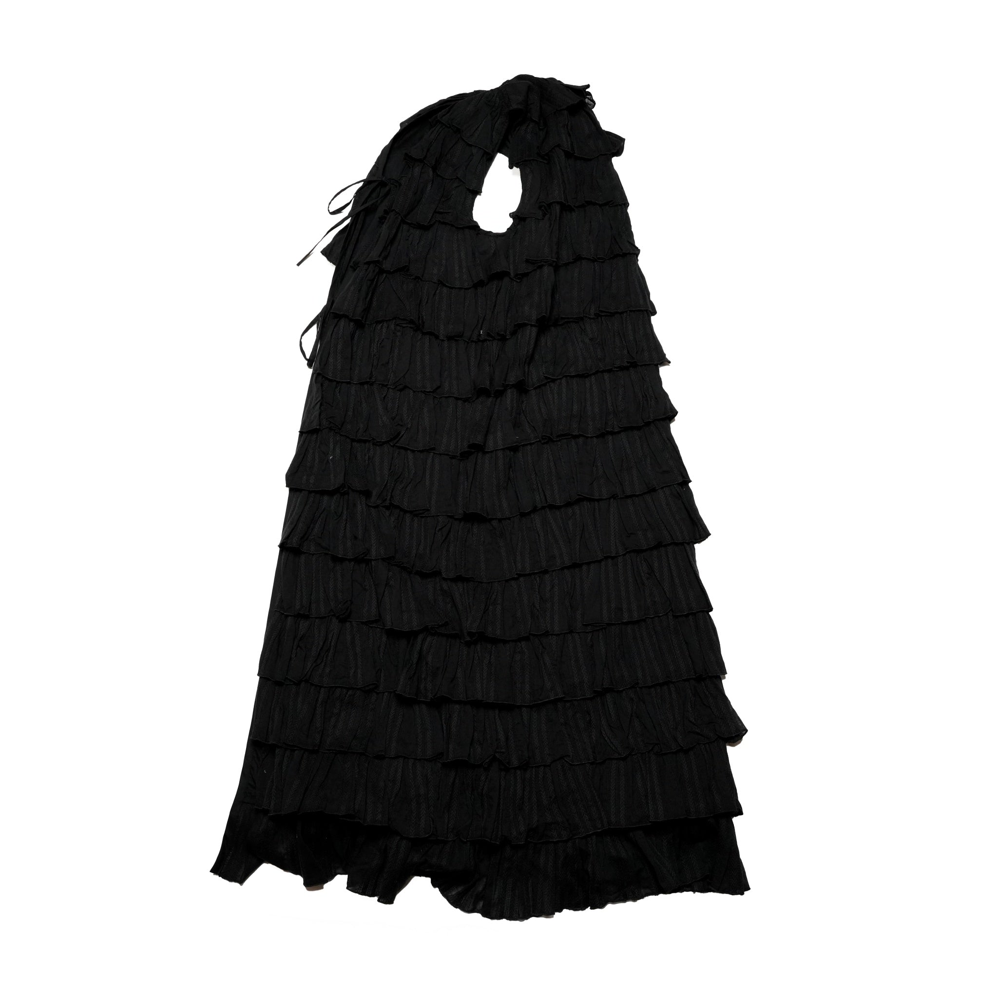 C.JQD FRILL LAYERED GOWN – Black | SARAMALLIKA