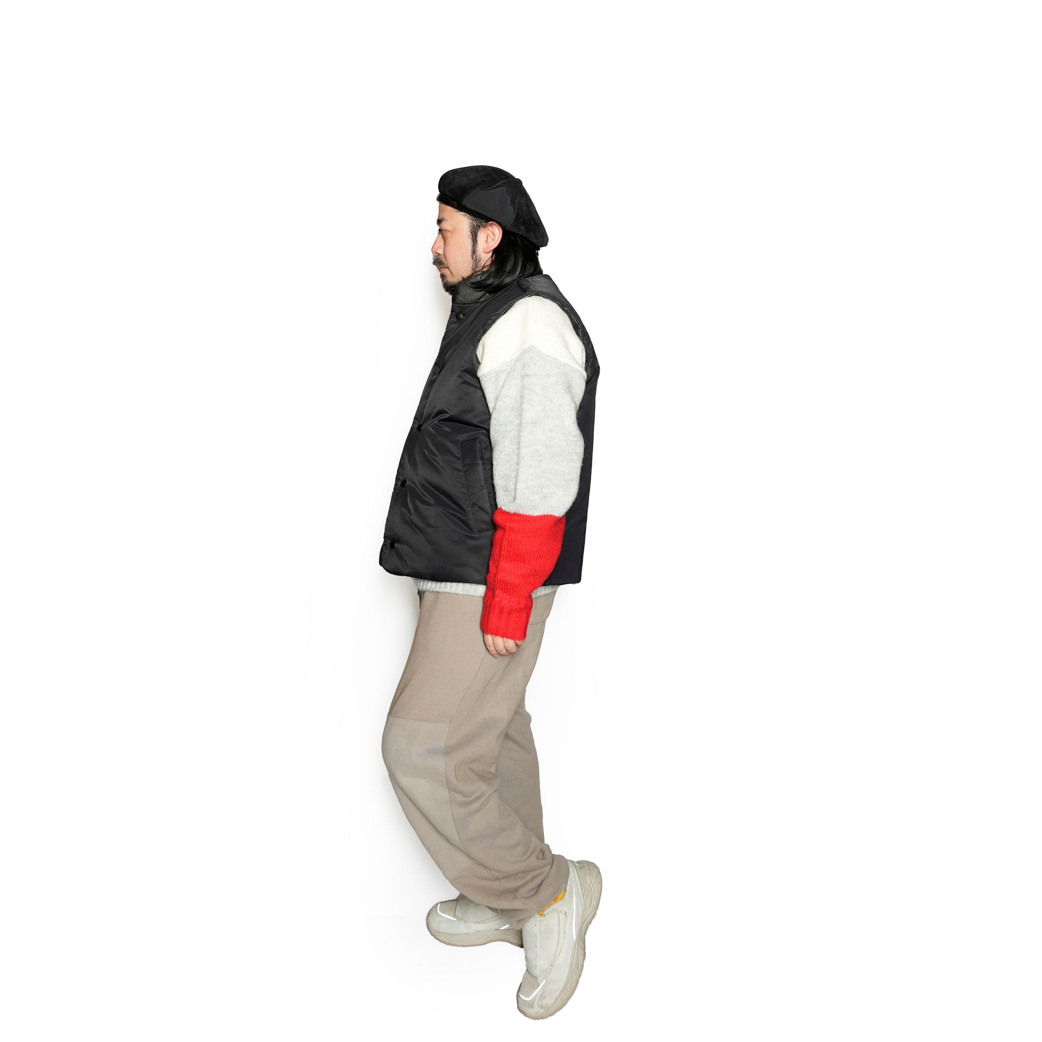 VOO-SPG-15_BLACKWATCH | EXELEZA REV VEST SP | Color:BLACK LEATHER(ダメージ加工)【VOO_ヴォー】