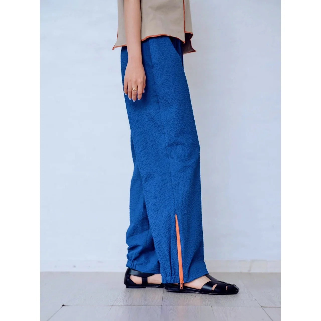 ZIP HEM SEERSUCKER PANTS – Blue | HCAE