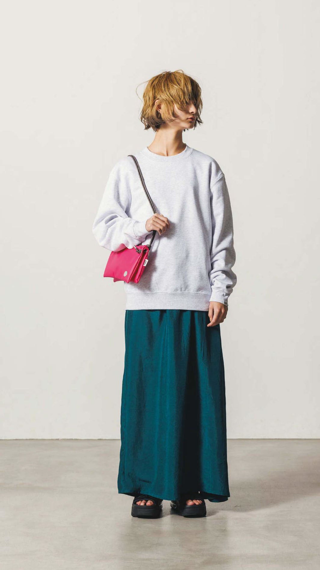 FB001 | クラッチショルダーバッグ – Black / Pink | FULAT