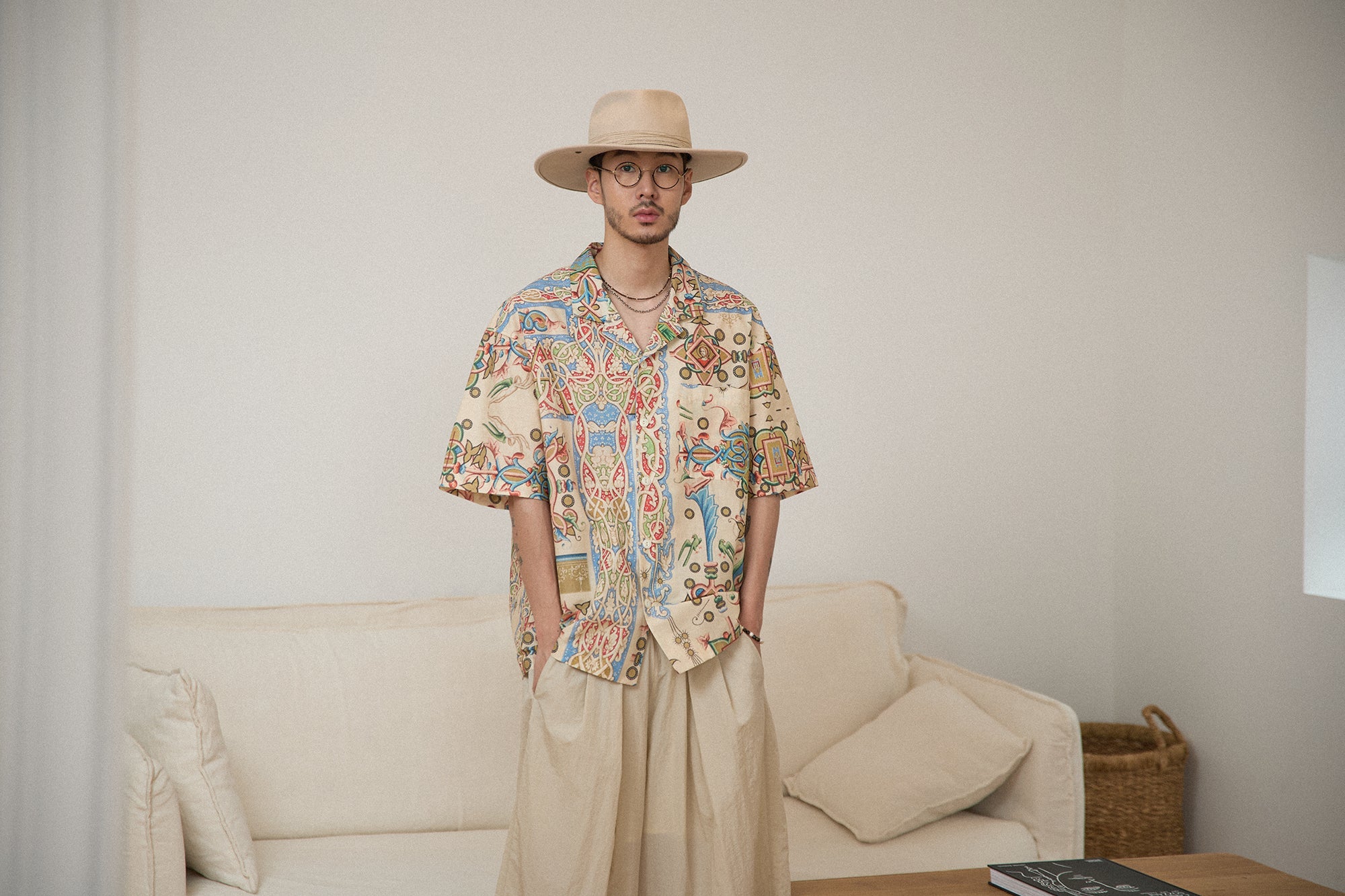 G72203_CR | 60S COTTON ART HAWAIIAN SHIRTS-CR | Color:Cream【GORT_ゴート】