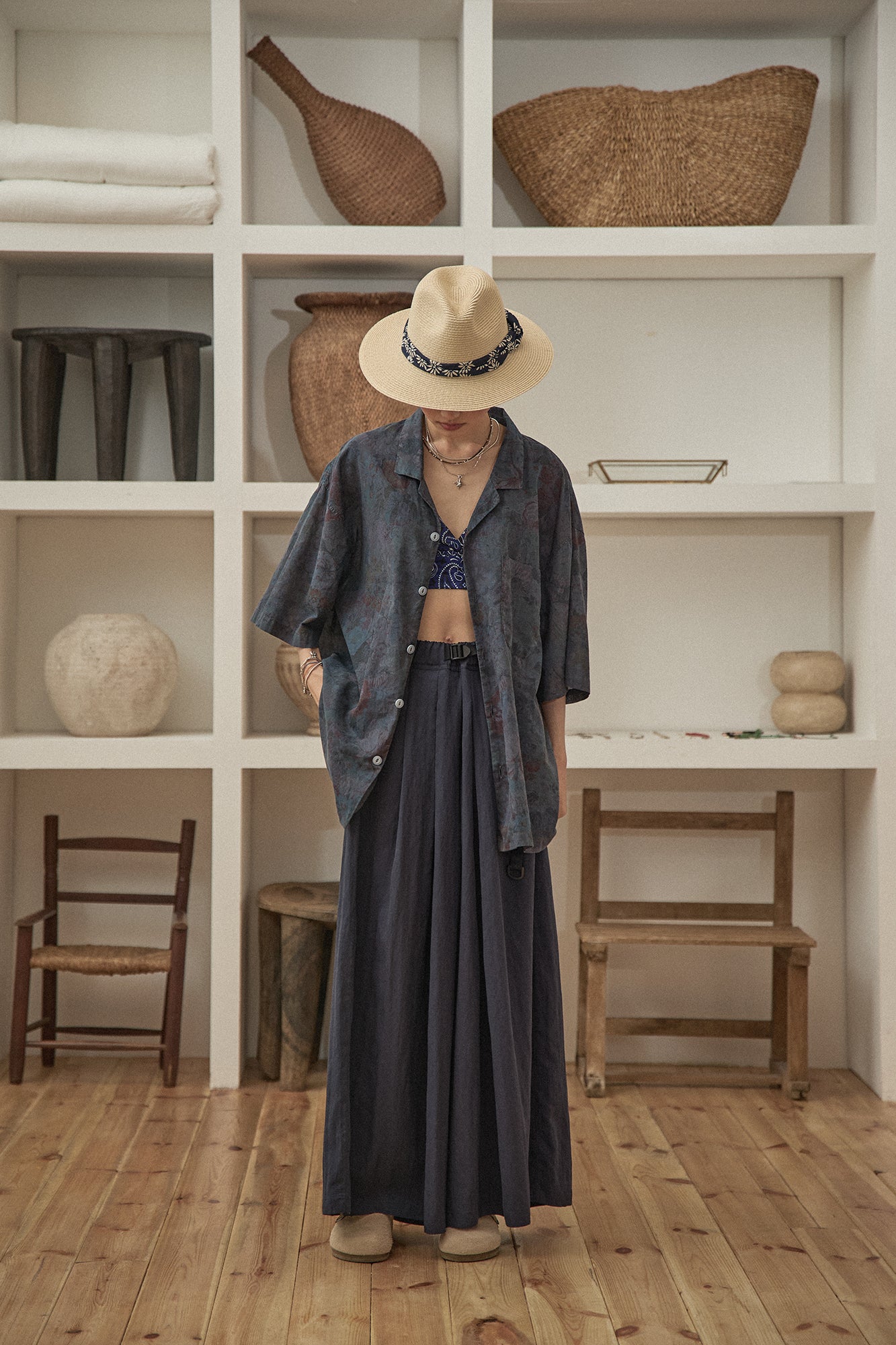 G72203_NV | 80S COTTON FLOWER HAWAIIAN SHIRTS-NV | Color:Navy【GORT_ゴート】