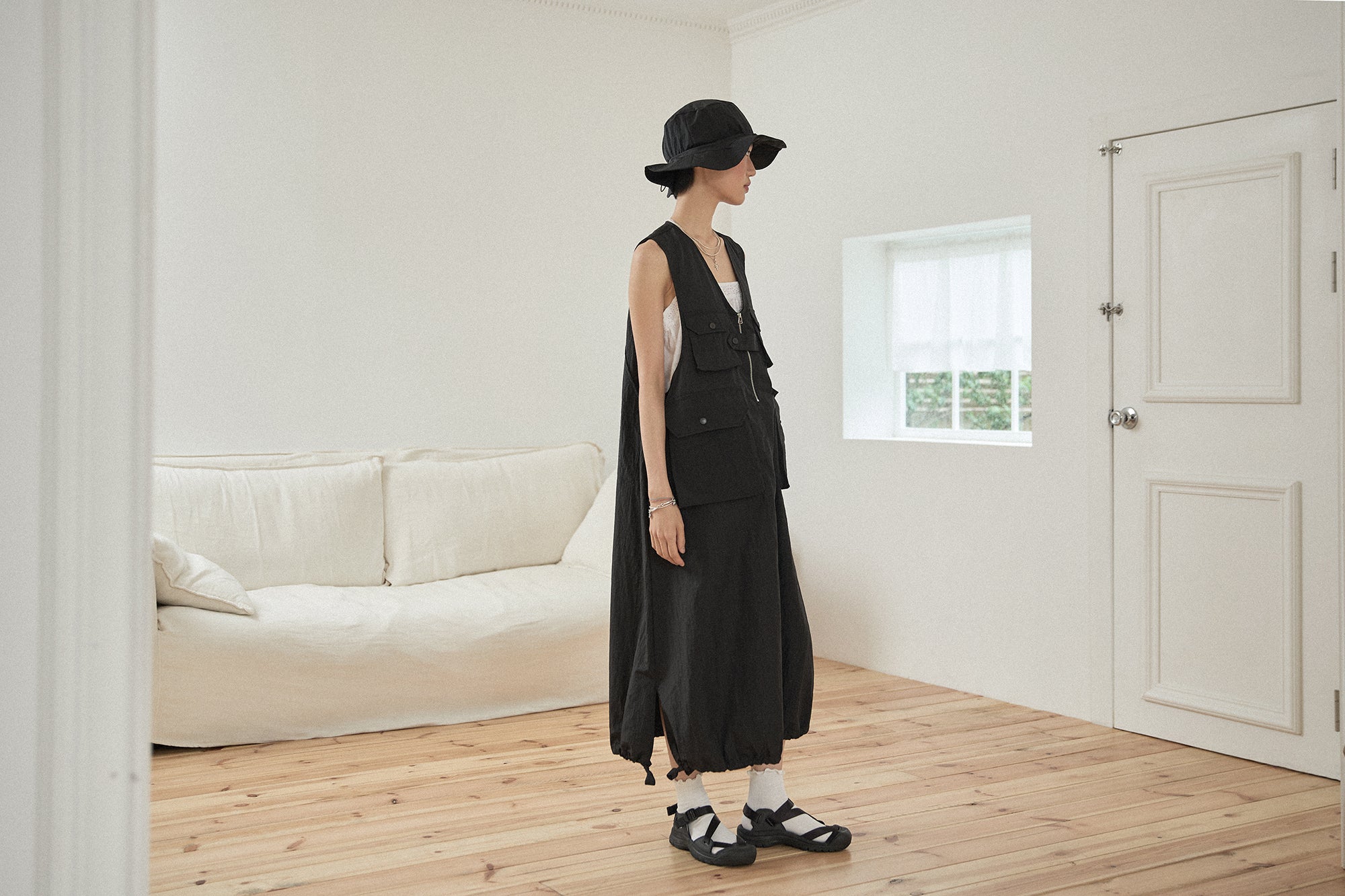 G72206_BK | NYLON C1 LONG VEST-BK | Color:Black【GORT_ゴート】