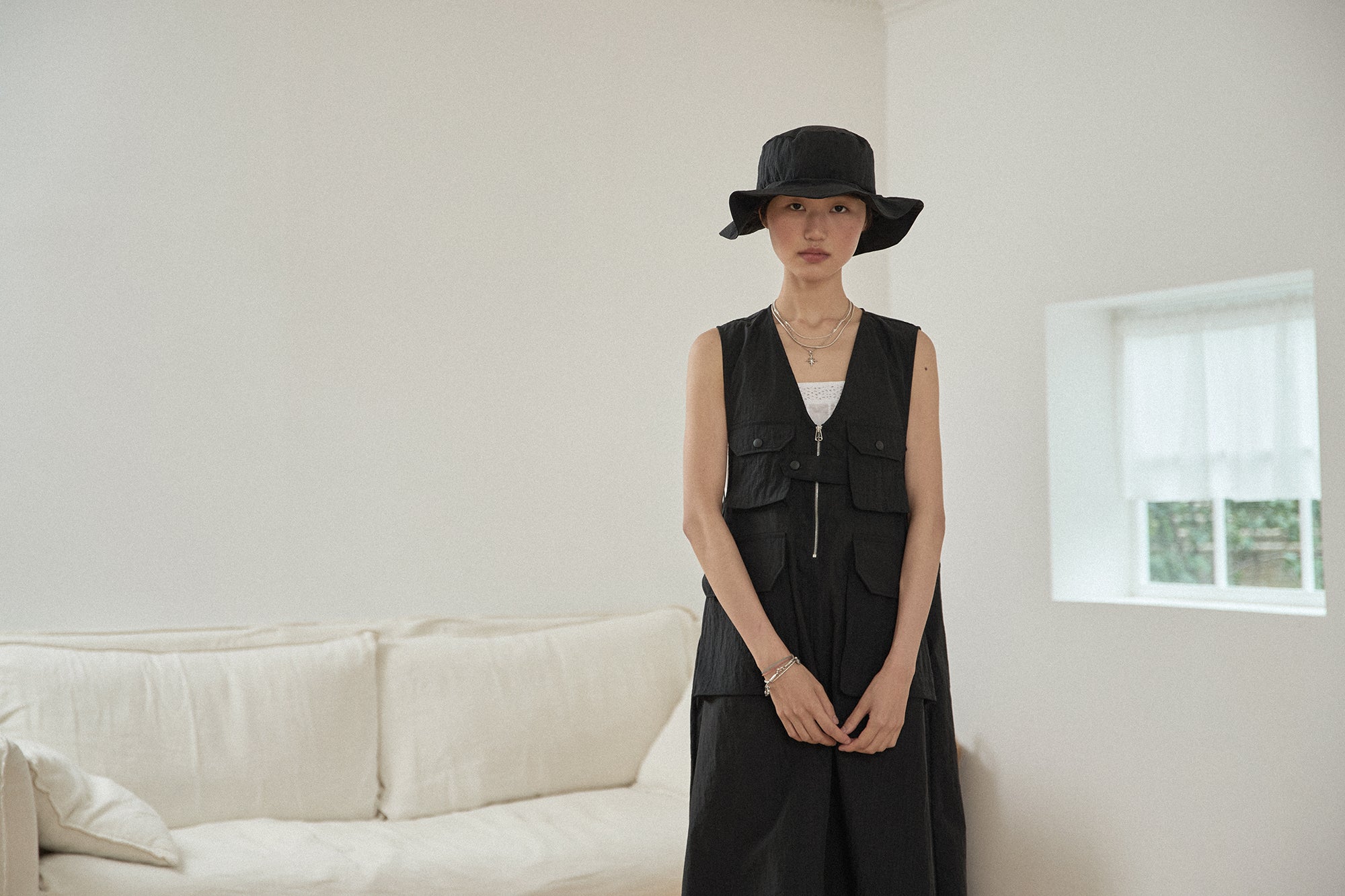 G72206_BK | NYLON C1 LONG VEST-BK | Color:Black【GORT_ゴート】