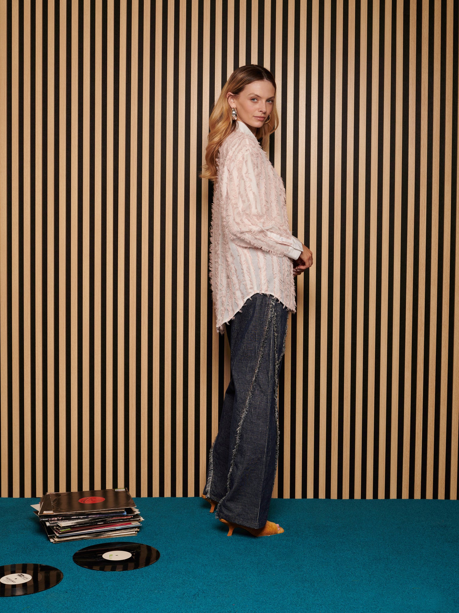 Roxanne Jeans | Color_Denim | No_32GH02TRG158DEN_DENIM【GHOSPELL_ゴスペル】