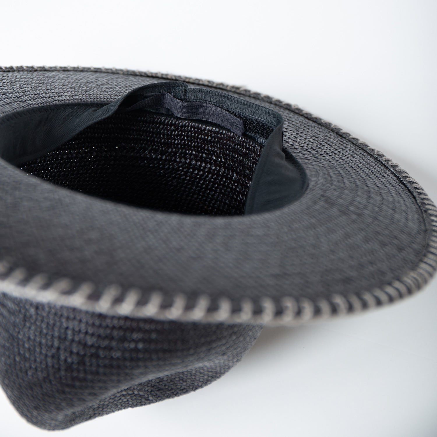 IA-25-120_Black | Mountain Panama Hat | Color:Black【INDIETRO ASSOCIATION_インディエトロアソシエーション】