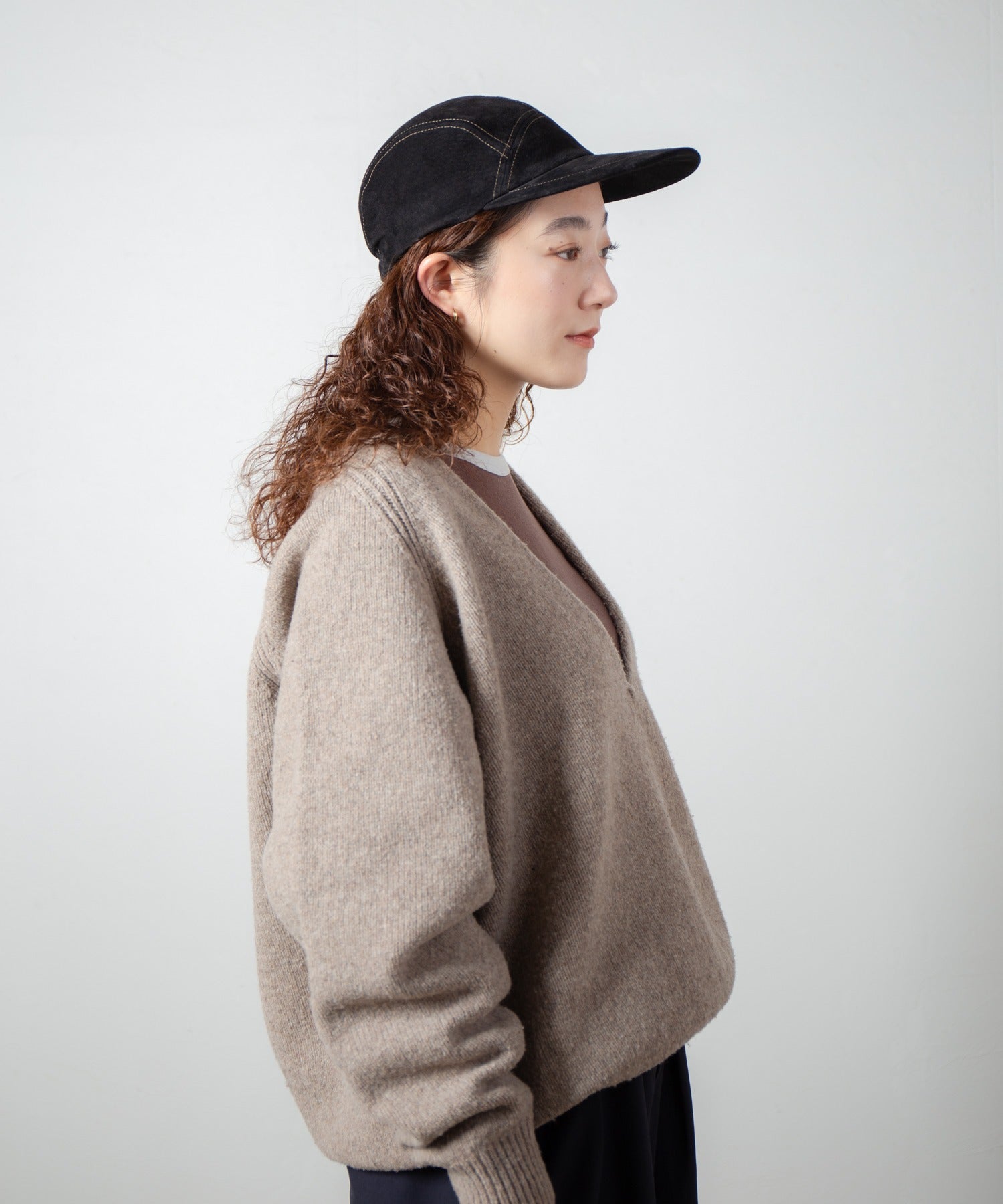 Leather Jet Cap | Color_Beige / Black | No_ia-25-129【INDIETRO ASSOCIATION_インディエトロアソシエーション】