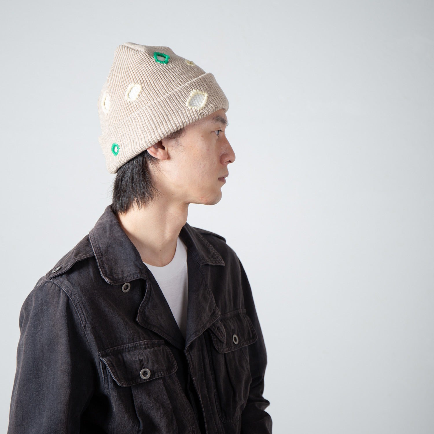 Color Hole Knit Cap | Color_Beige | No_IA-26-138_Beige【INDIETRO ASSOCIATION_インディエトロアソシエーション】
