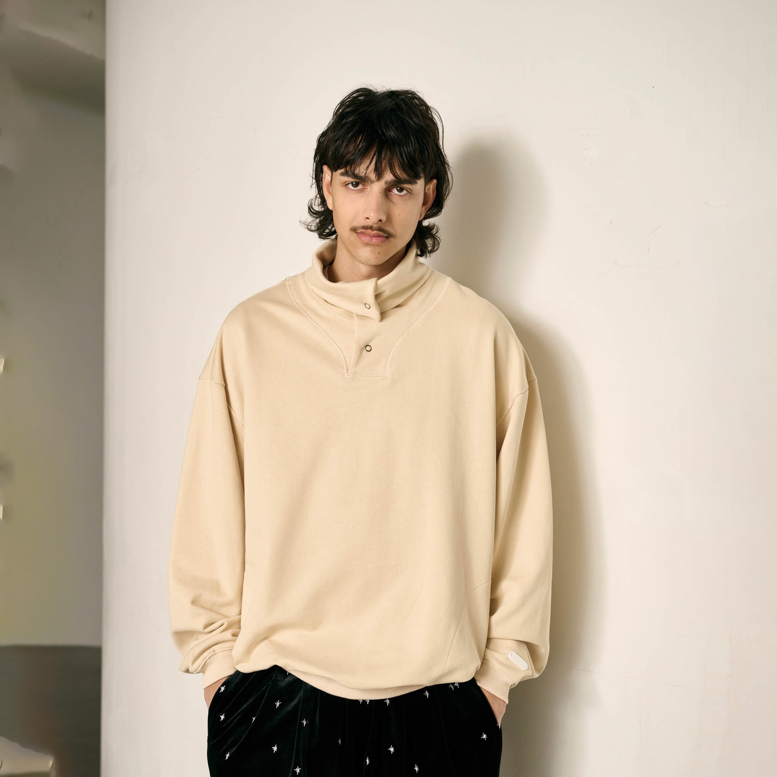 DAVID – Off White | KELEN | 入荷予定アイテム