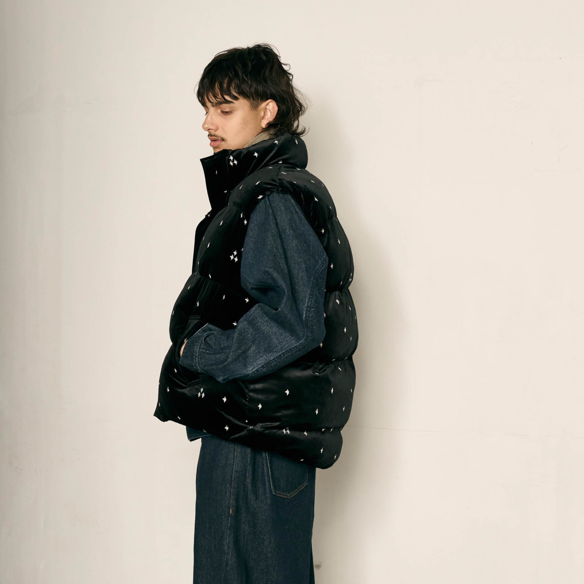KAY – Black Emb | KELEN | 入荷予定アイテム