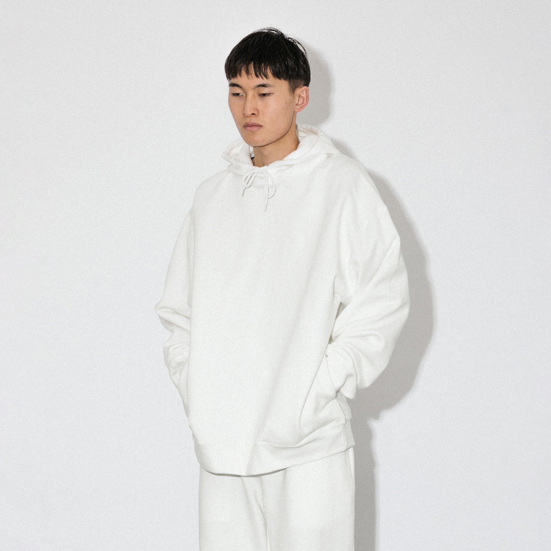KN-HS-SP-01_WH | Heavy Hooded Sweatshirt - Seam Pocket | Color:WHITE【Knuu(縫う)_ヌウ】