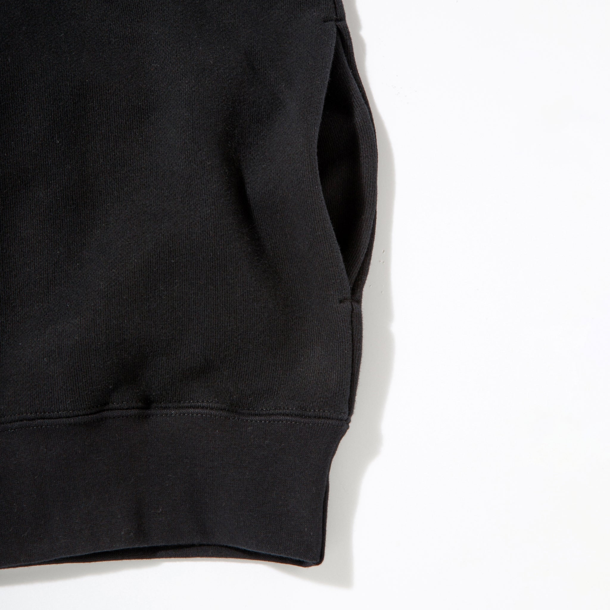 KN-HS-SP-01_BL | Heavy Hooded Sweatshirt - Seam Pocket | Color:BLACK【Knuu(縫う)_ヌウ】