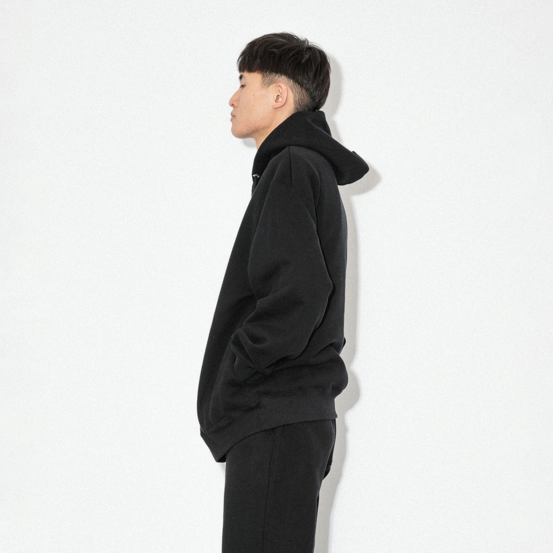 KN-HS-SP-01_BL | Heavy Hooded Sweatshirt - Seam Pocket | Color:BLACK【Knuu(縫う)_ヌウ】