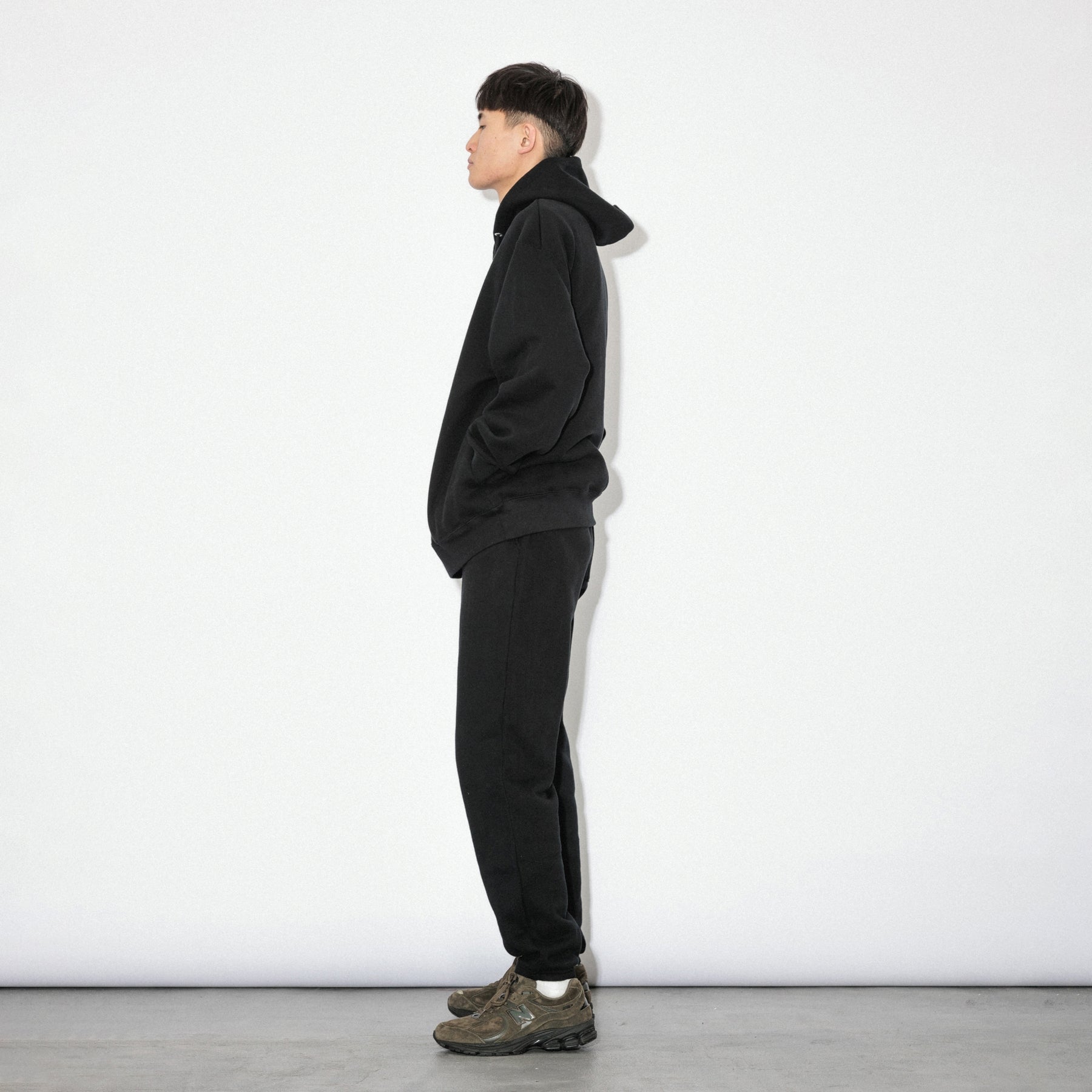 KN-HS-SP-01_BL | Heavy Hooded Sweatshirt - Seam Pocket | Color:BLACK【Knuu(縫う)_ヌウ】