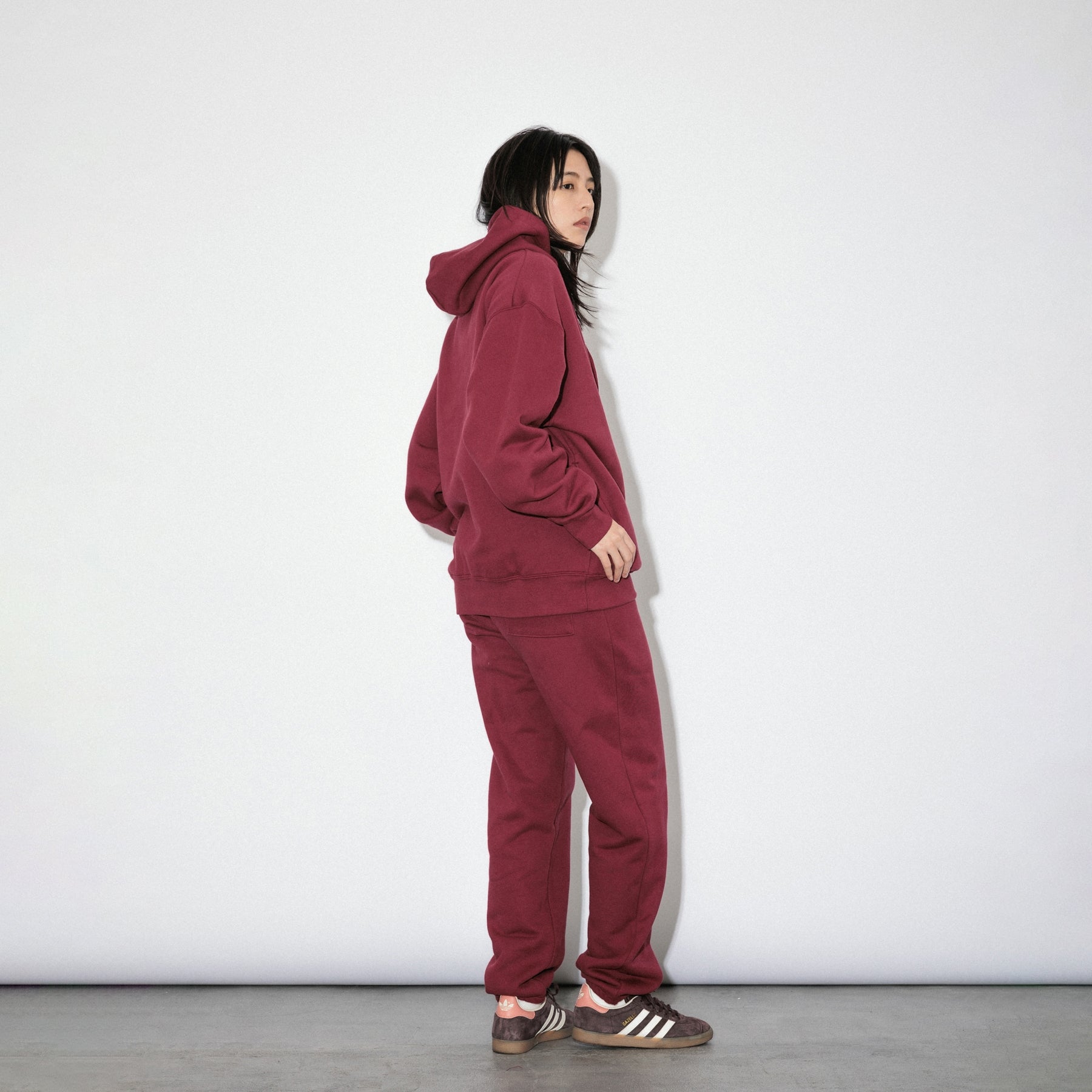 KN-HS-SP-01_MA | Heavy Hooded Sweatshirt - Seam Pocket | Color:MAROON【Knuu(縫う)_ヌウ】