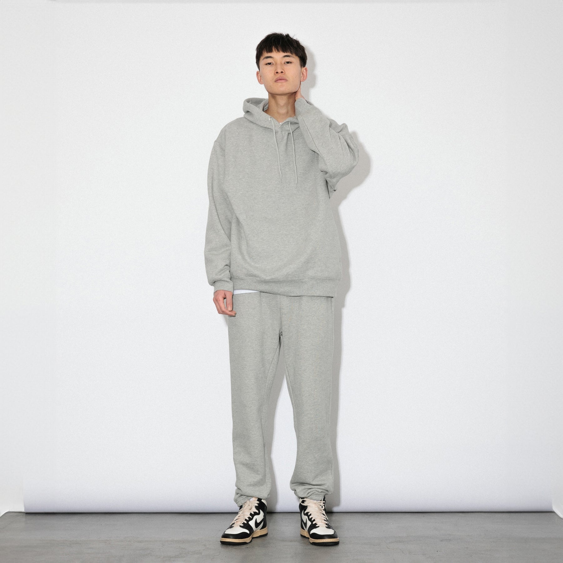 KN-HS-SP-01_HG | Heavy Hooded Sweatshirt - Seam Pocket | Color:HEATHER GRAY【Knuu(縫う)_ヌウ】