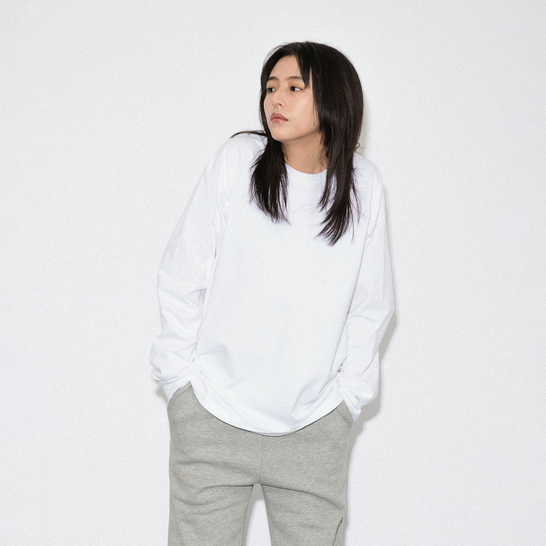 KN-LT-01_WH | Heavy Crewneck Long Sleeve T-Shirt | Color:WHITE【Knuu(縫う)_ヌウ】