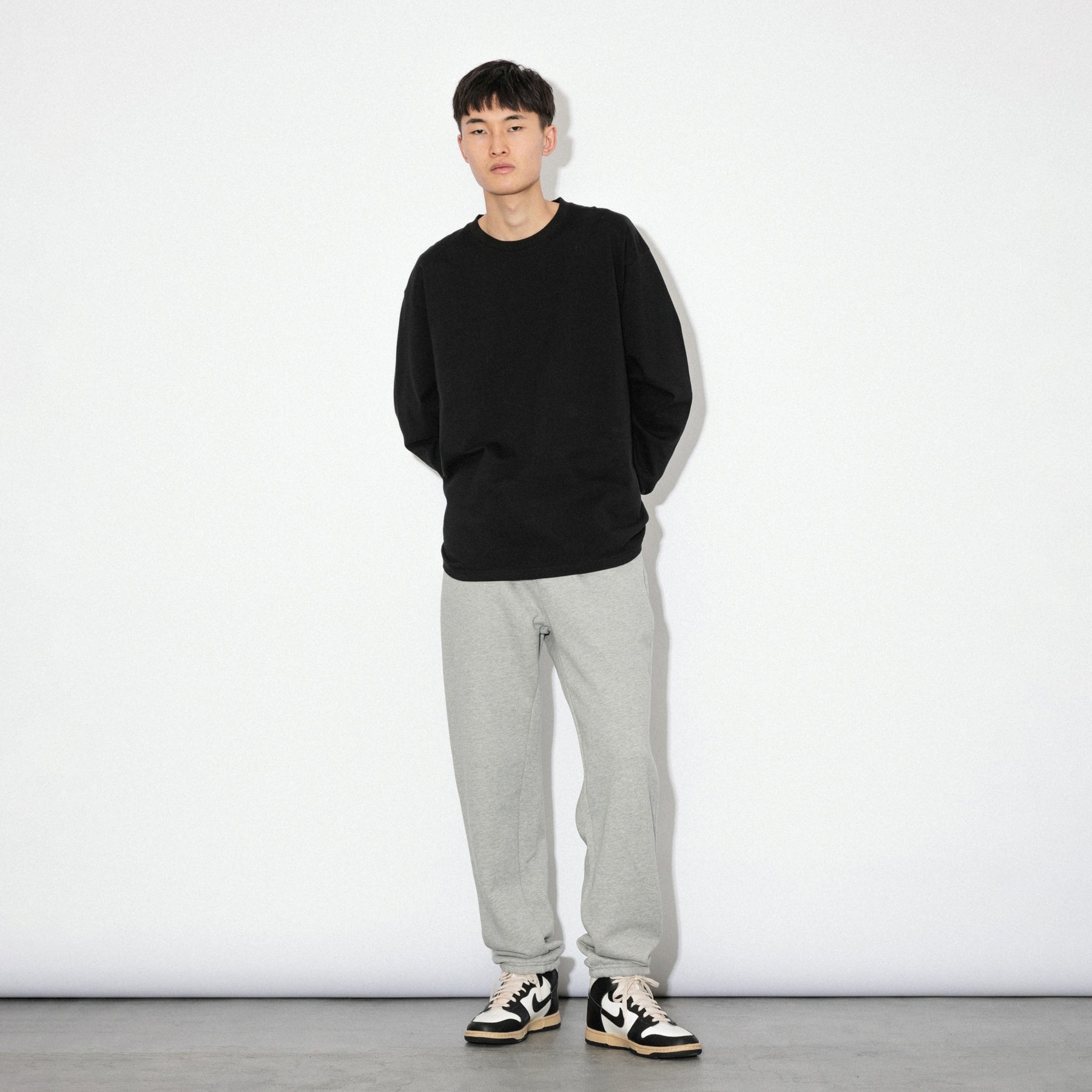 KN-LT-01_BL | Heavy Crewneck Long Sleeve T-Shirt | Color:BLACK【Knuu(縫う)_ヌウ】