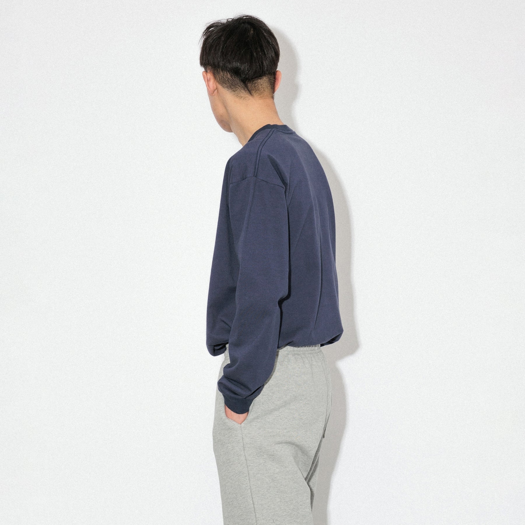 KN-LT-01_NV | Heavy Crewneck Long Sleeve T-Shirt | Color:NAVY【Knuu(縫う)_ヌウ】