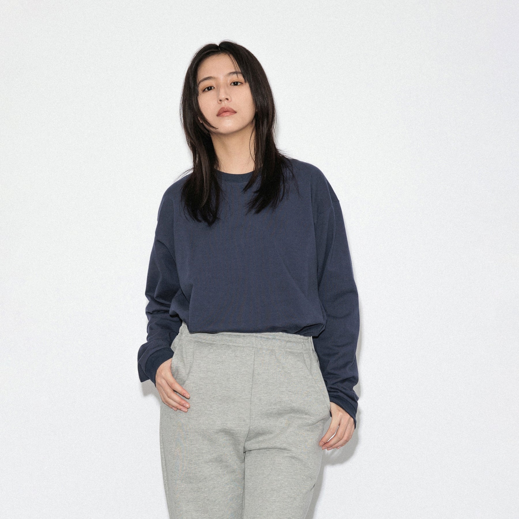 KN-LT-01_NV | Heavy Crewneck Long Sleeve T-Shirt | Color:NAVY【Knuu(縫う)_ヌウ】