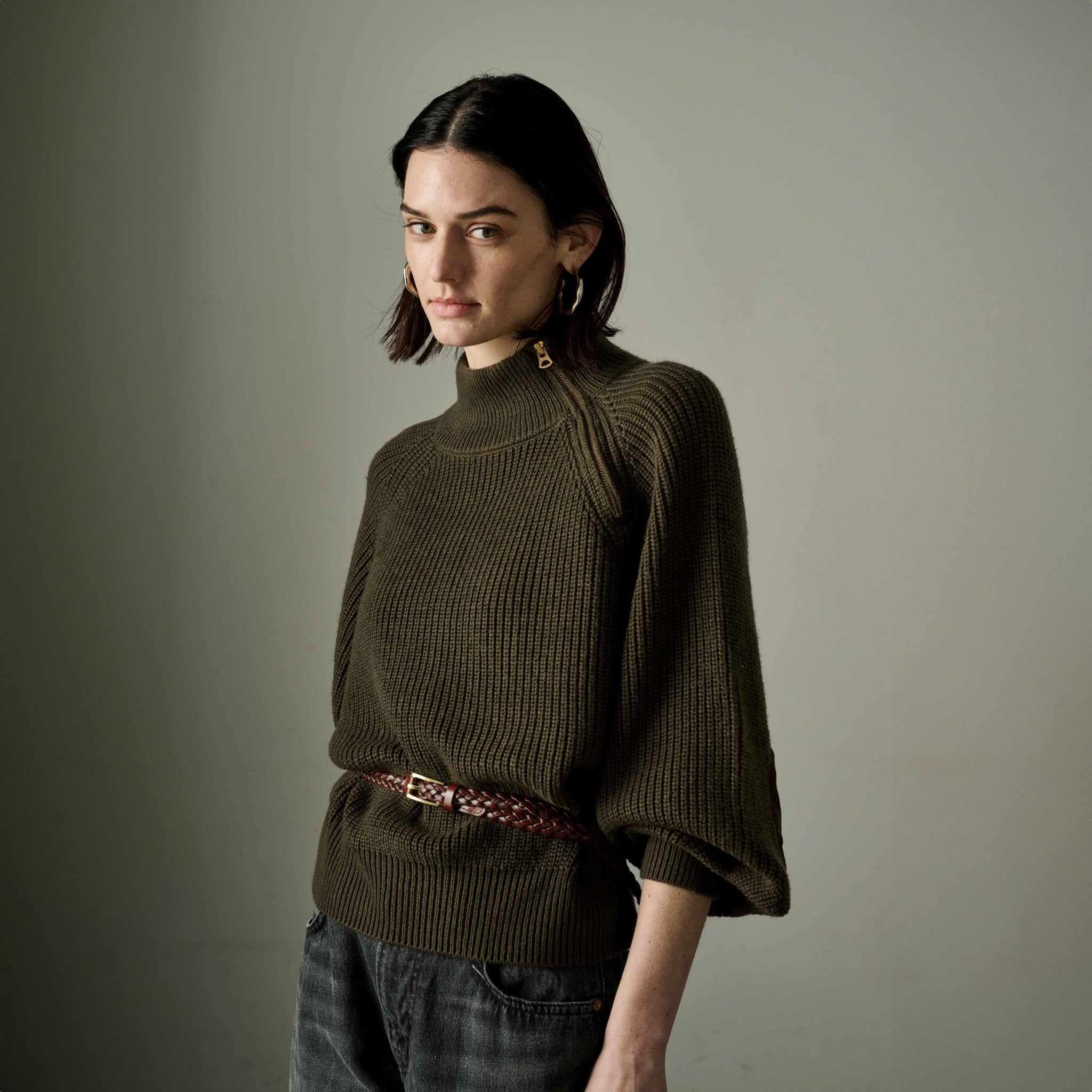 MIL24FKN3031_KHAKI | HALF ZIP MIL KNIT TOP | Color:Khaki【KHA:KI_カーキ】