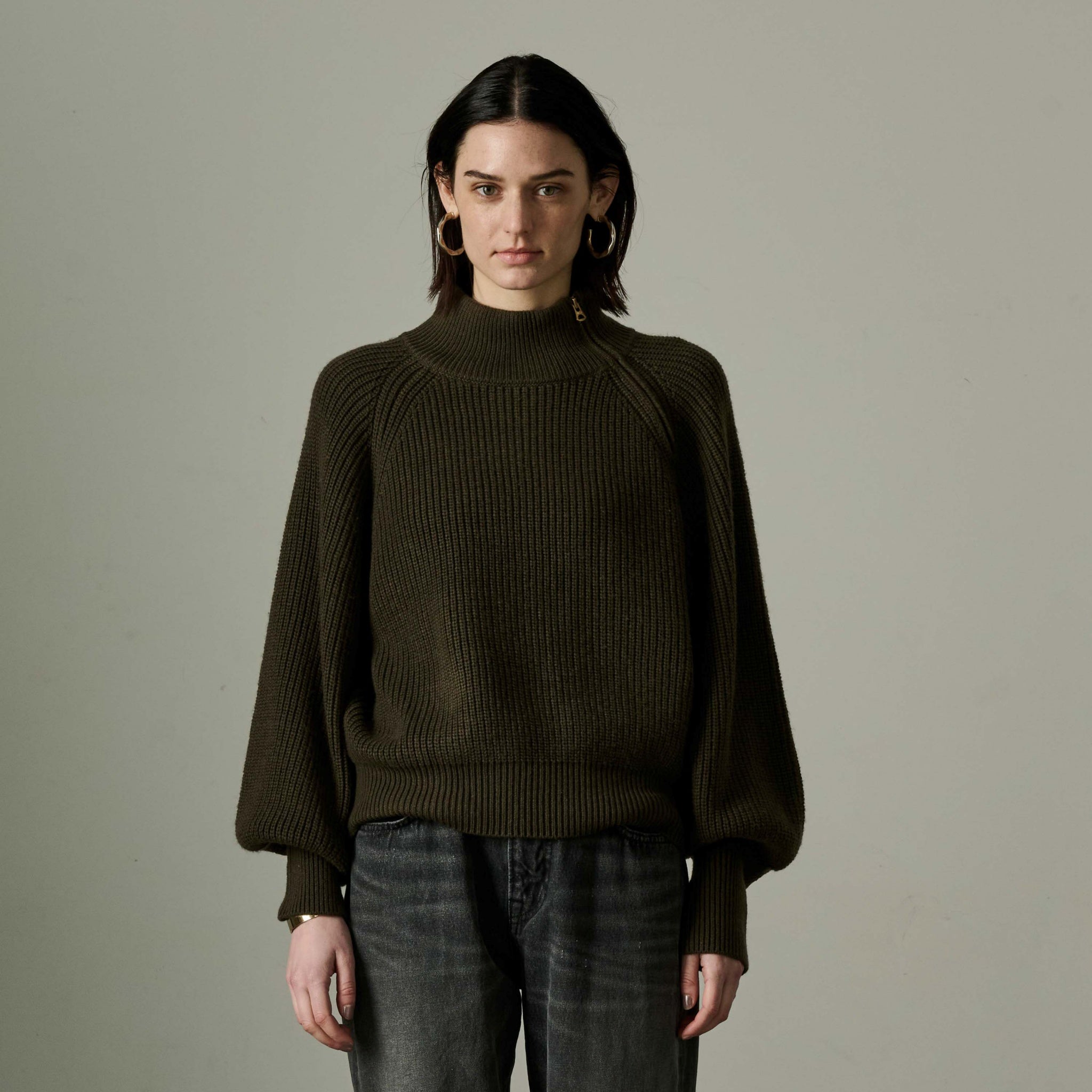 MIL24FKN3031_KHAKI | HALF ZIP MIL KNIT TOP | Color:Khaki【KHA:KI_カーキ】