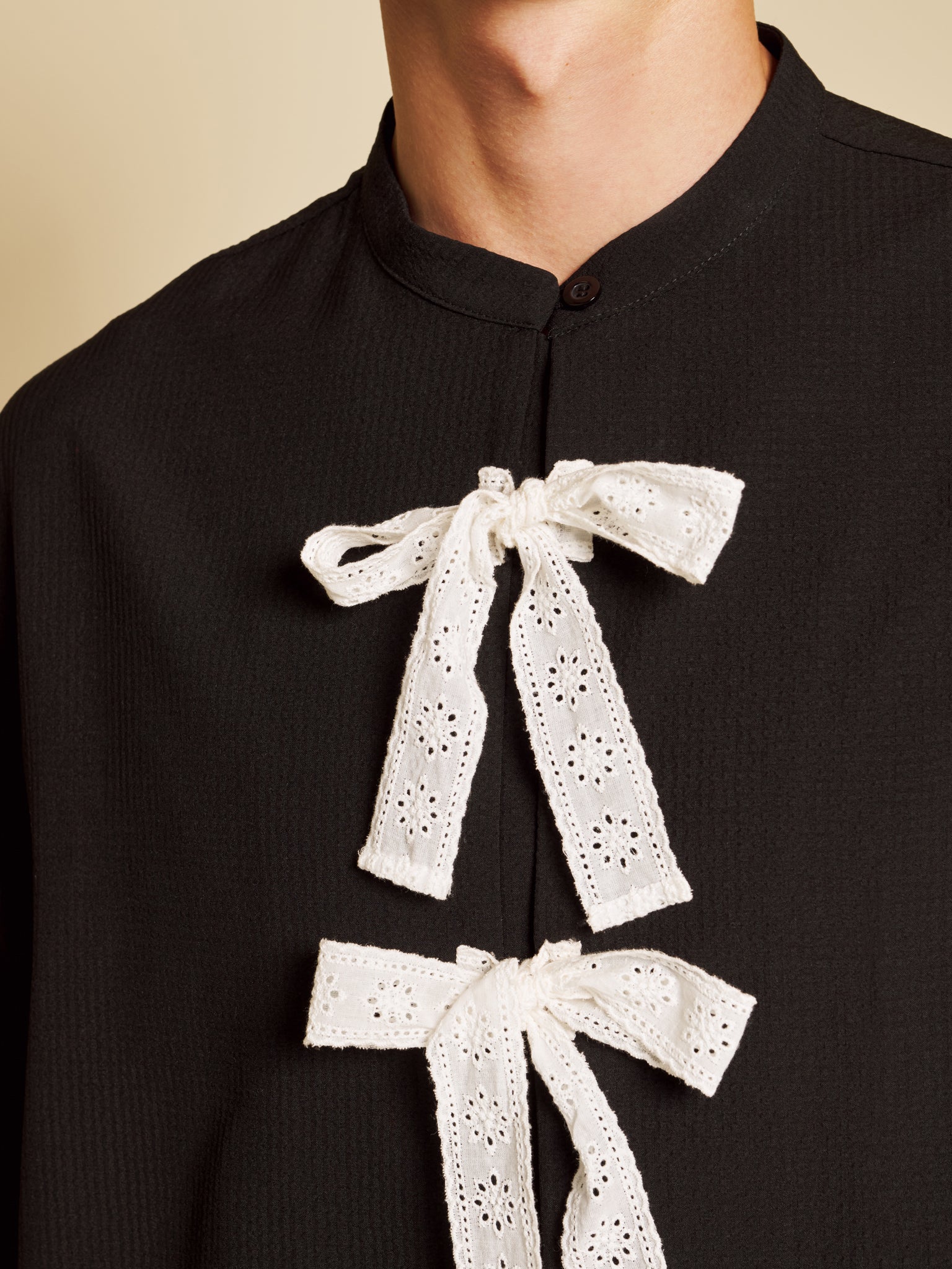 Easel Bow Shirt – Black | SISTER JANE