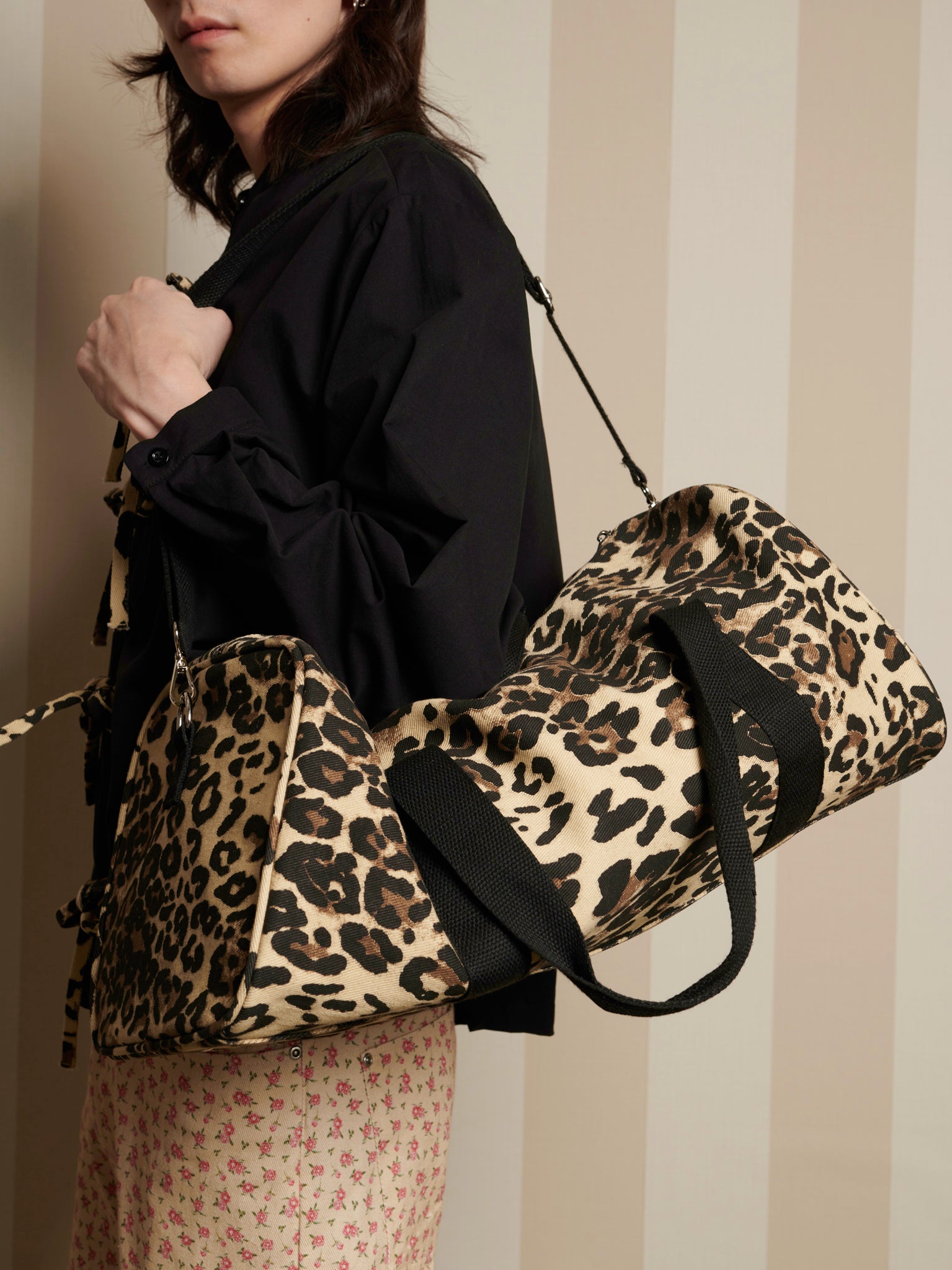 Conrad Leopard Holdall Bag | Color_Tan | No_32SM02BGM007TAN_TAN【SISTER JANE_シスタージェーン】