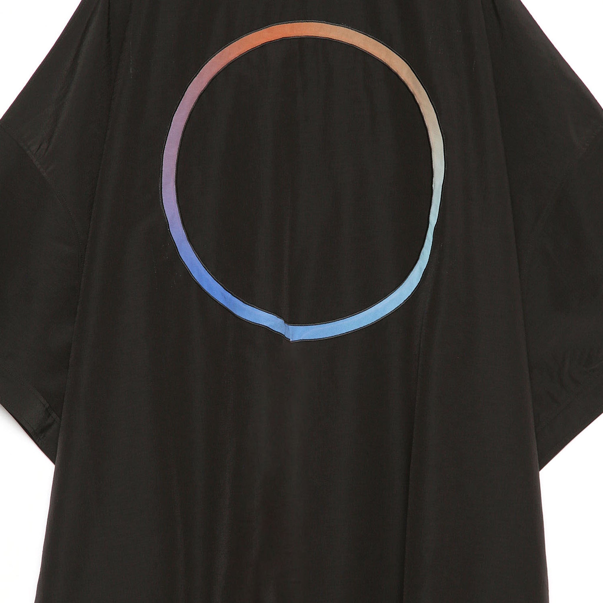 Packable Circle Poncho Shirt – Black | NEYVOR