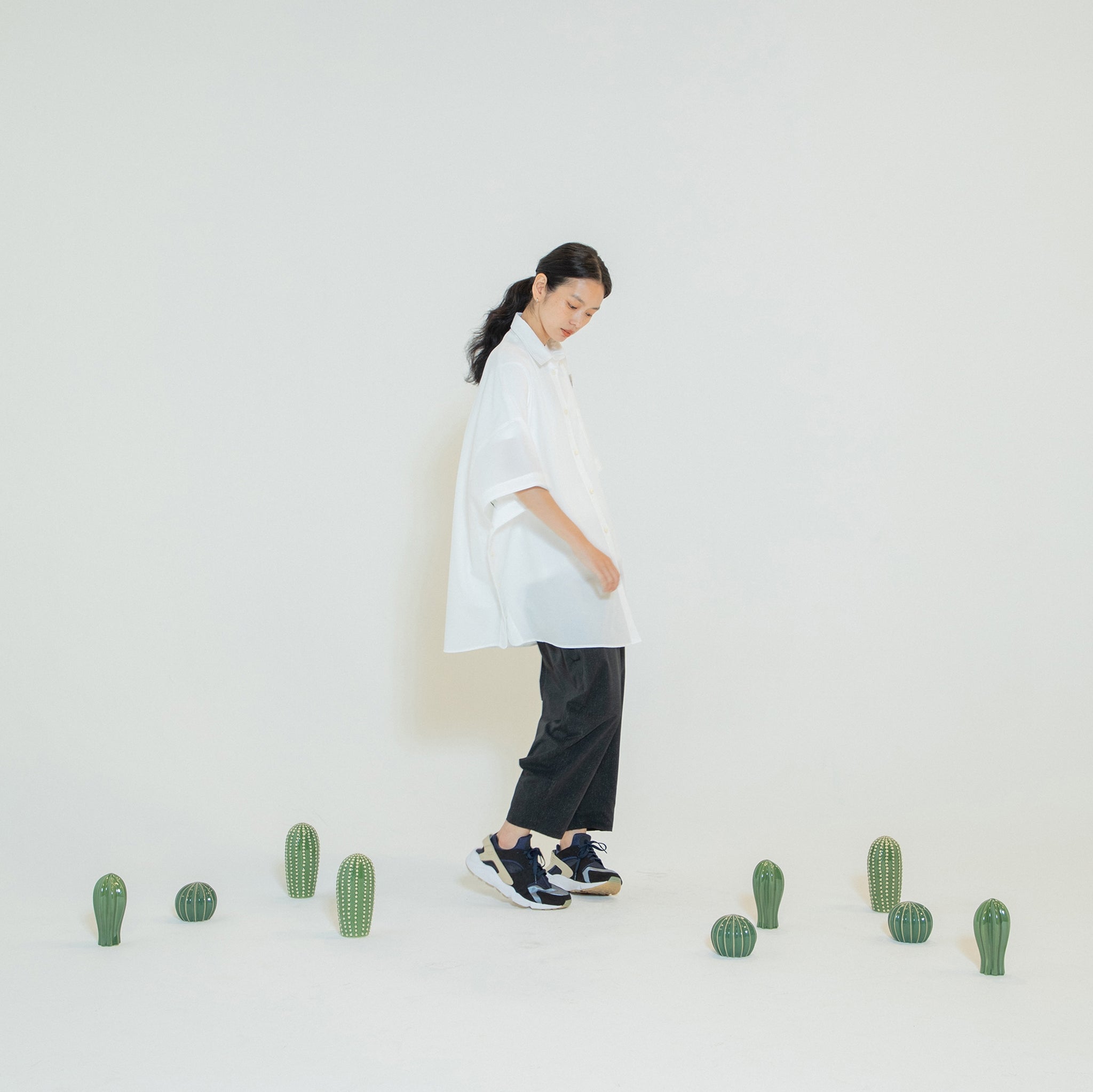 Packable Circle Poncho Shirt – White | NEYVOR