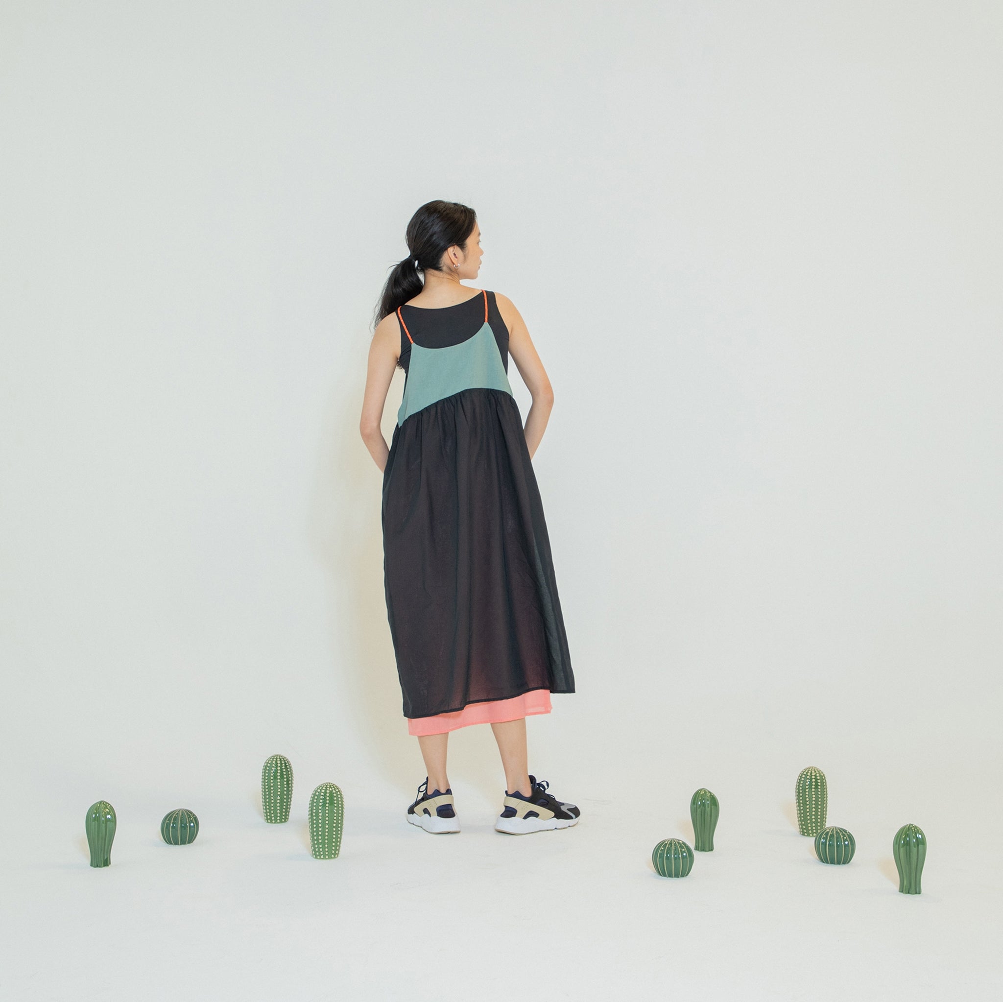 Color Layer Summer Dress – Black | NEYVOR