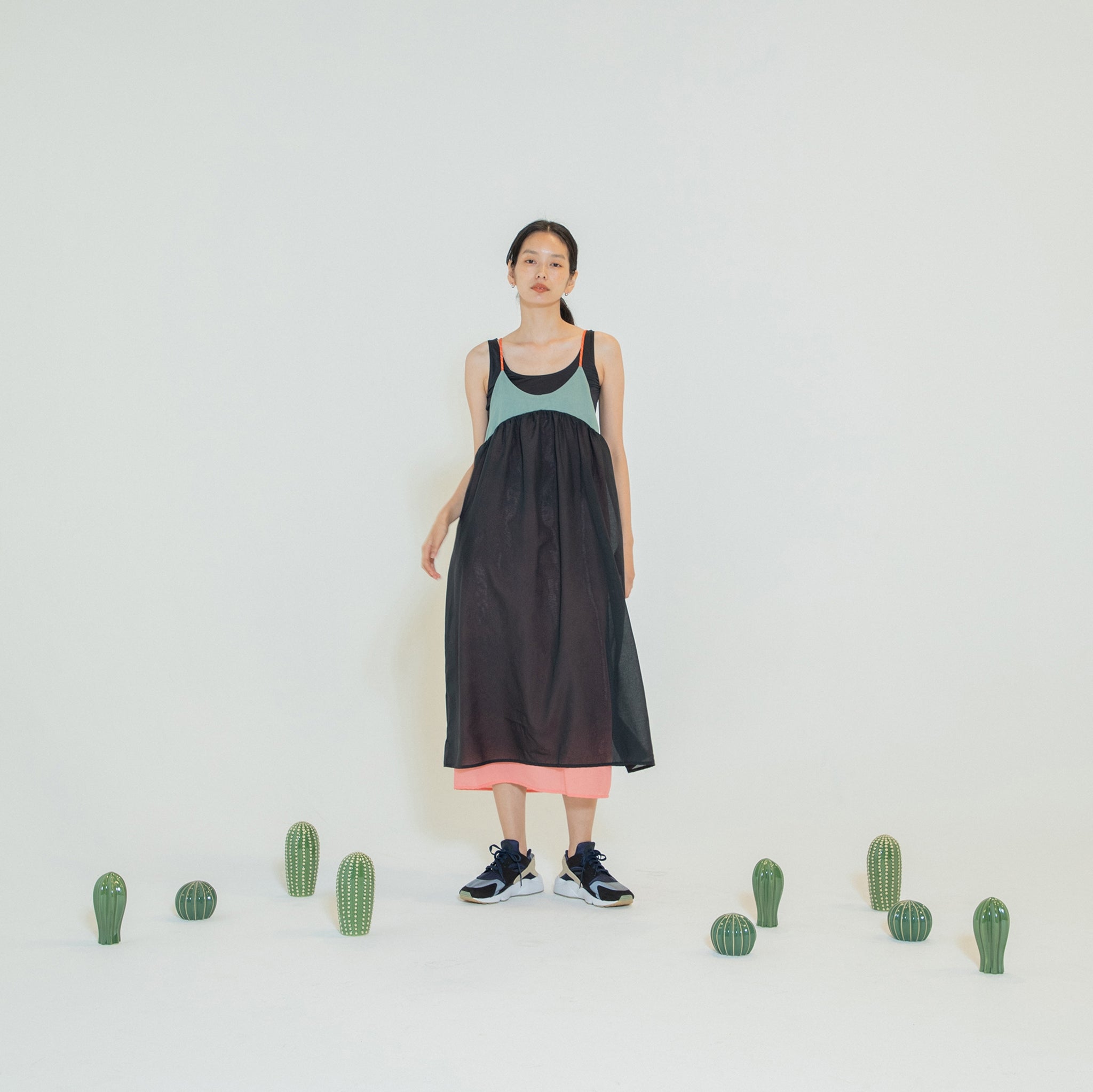 Color Layer Summer Dress – Black | NEYVOR