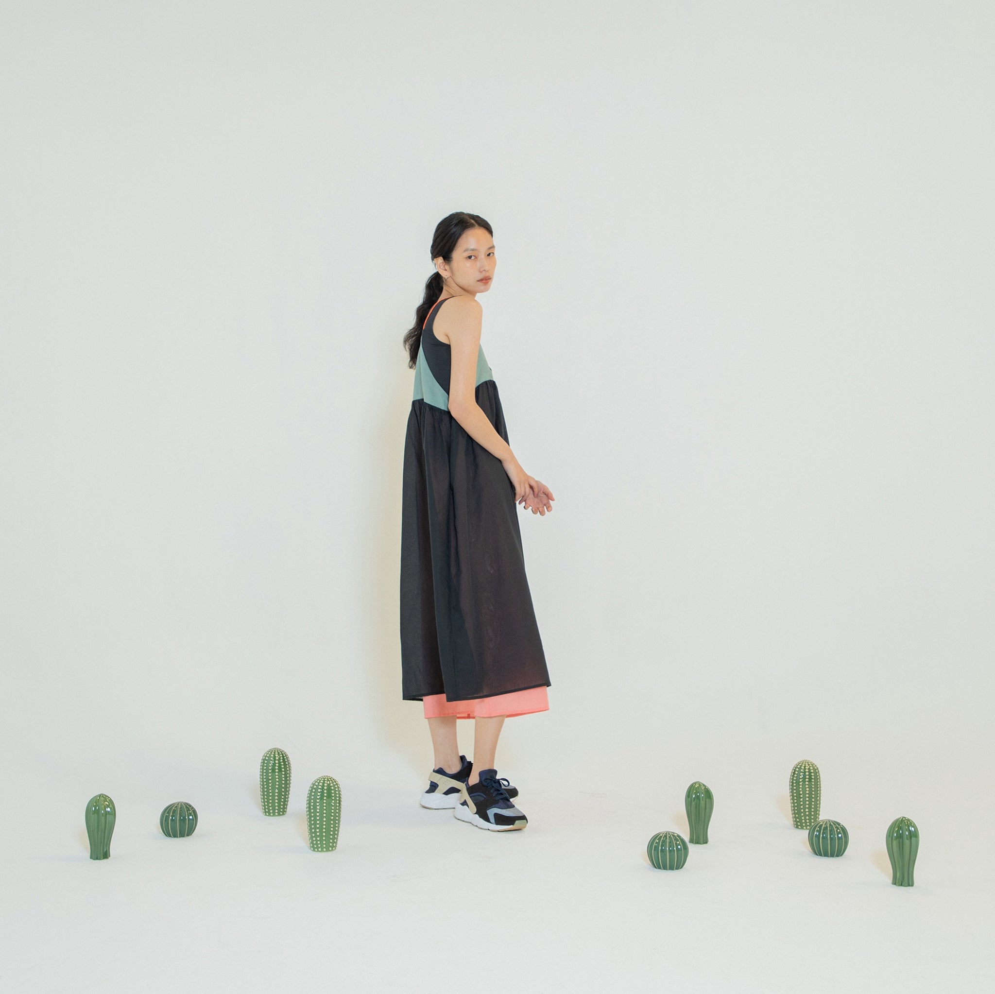 Color Layer Summer Dress – Black | NEYVOR